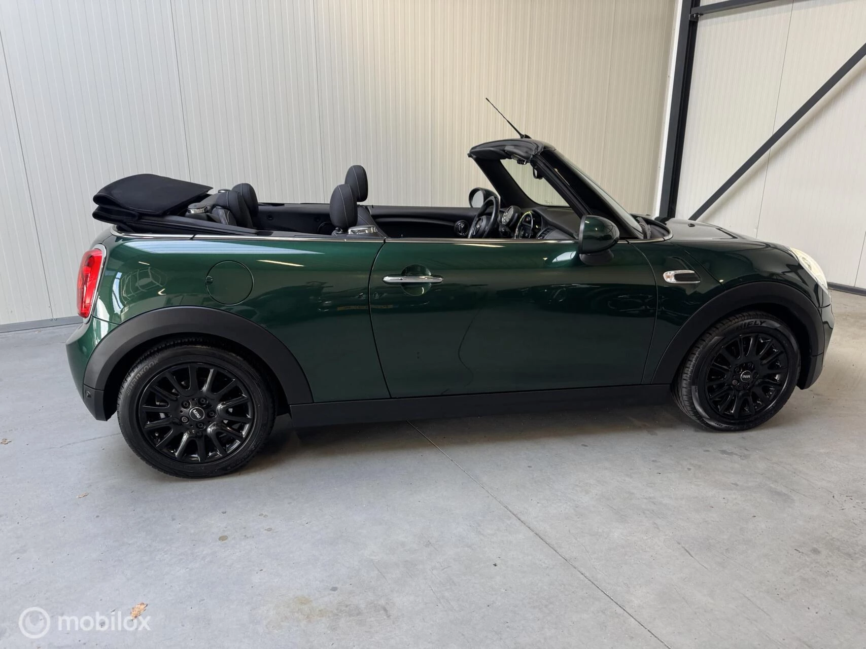 Hoofdafbeelding MINI Cooper Cabrio