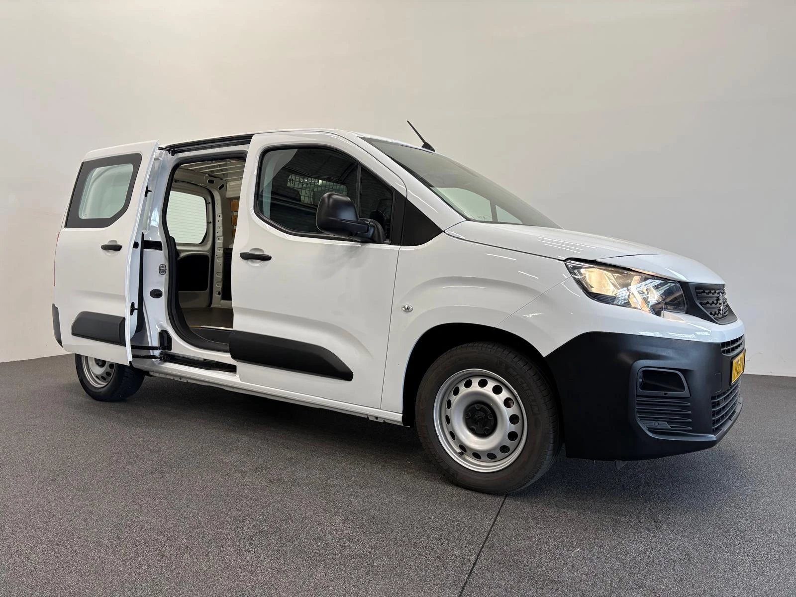 Hoofdafbeelding Peugeot Partner