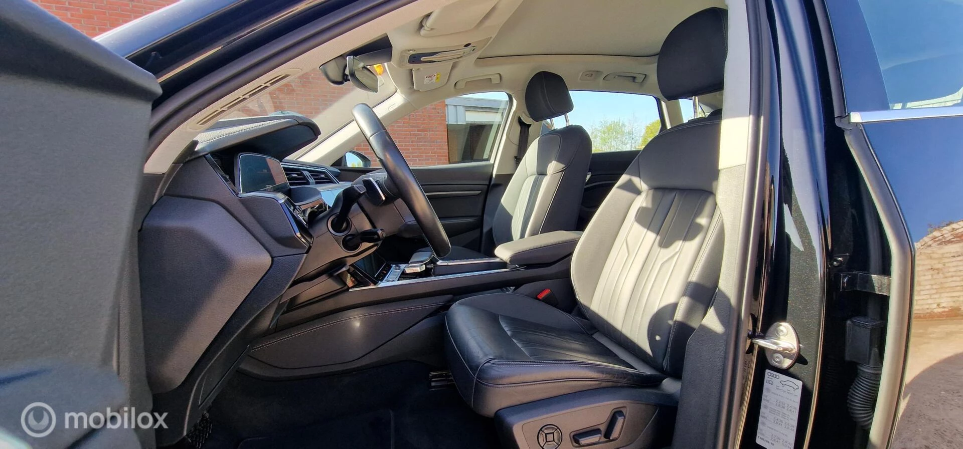 Hoofdafbeelding Audi e-tron