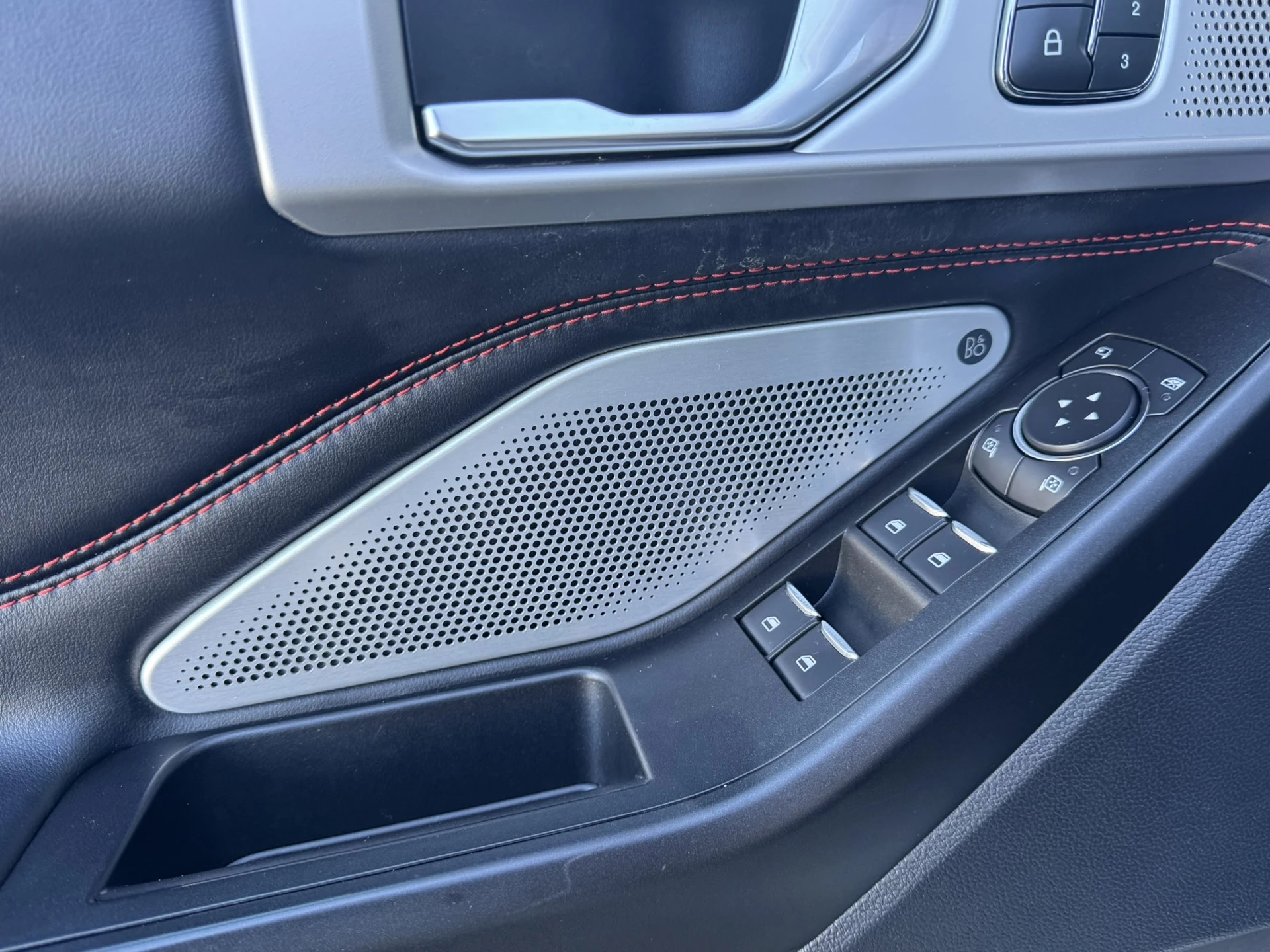 Hoofdafbeelding Ford Explorer