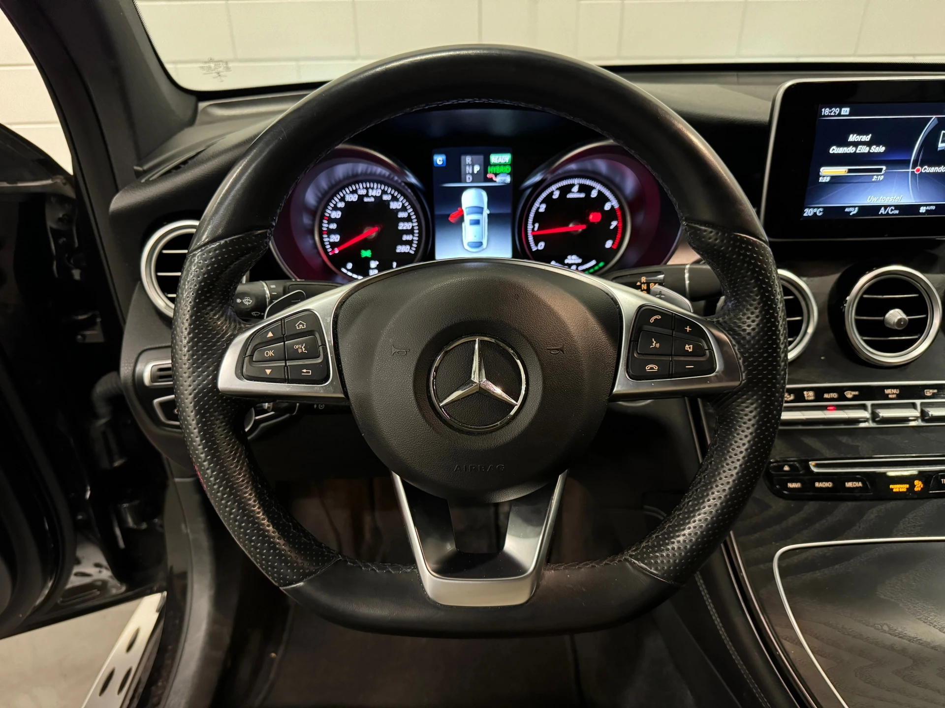 Hoofdafbeelding Mercedes-Benz GLC