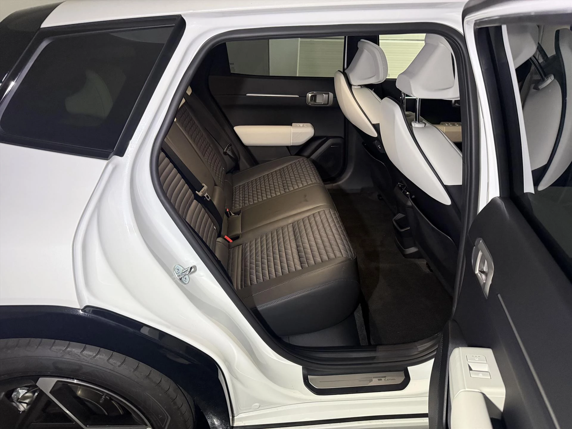 Hoofdafbeelding Kia EV4