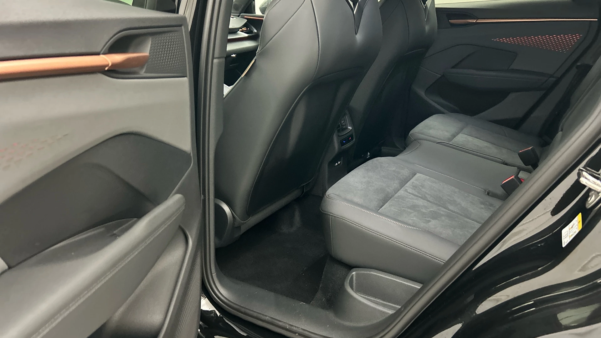 Hoofdafbeelding CUPRA Terramar