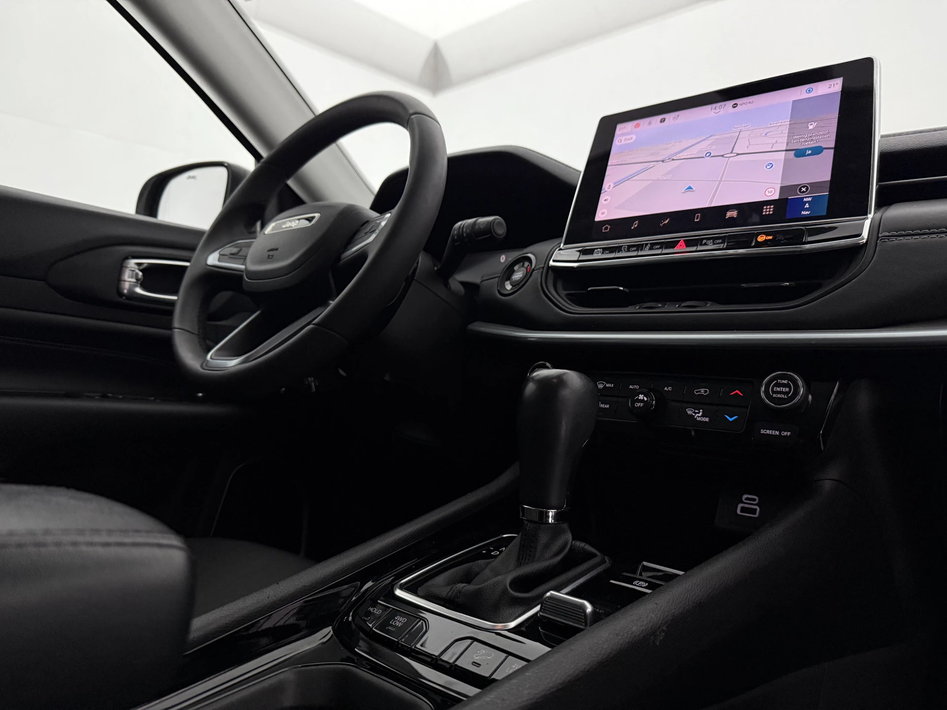 Hoofdafbeelding Jeep Compass