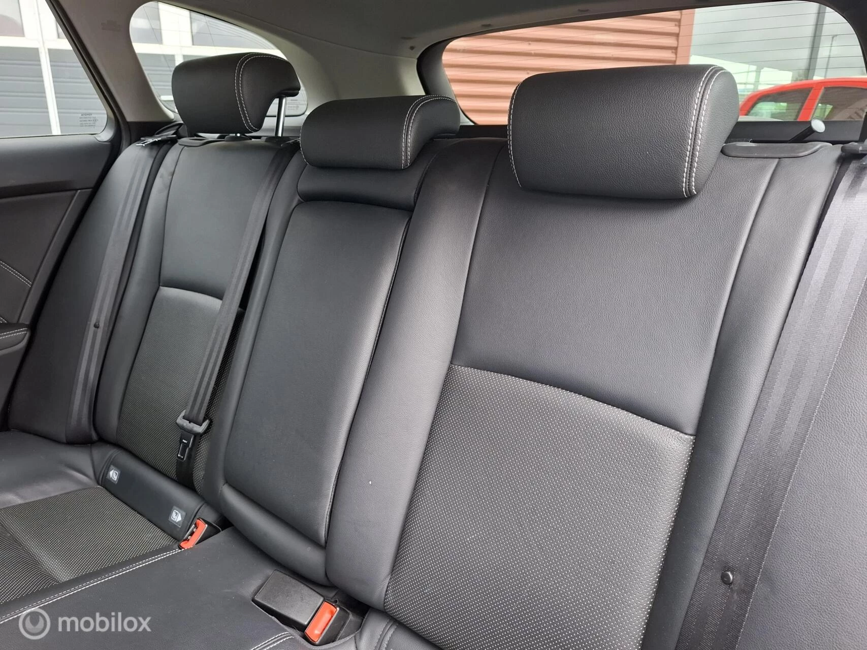 Hoofdafbeelding Toyota Avensis