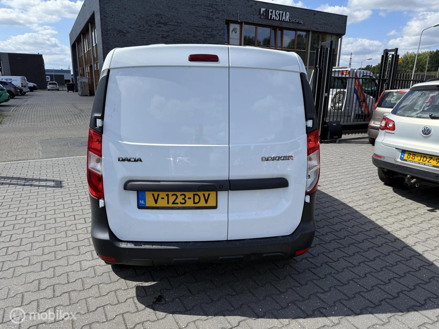 Hoofdafbeelding Dacia Dokker