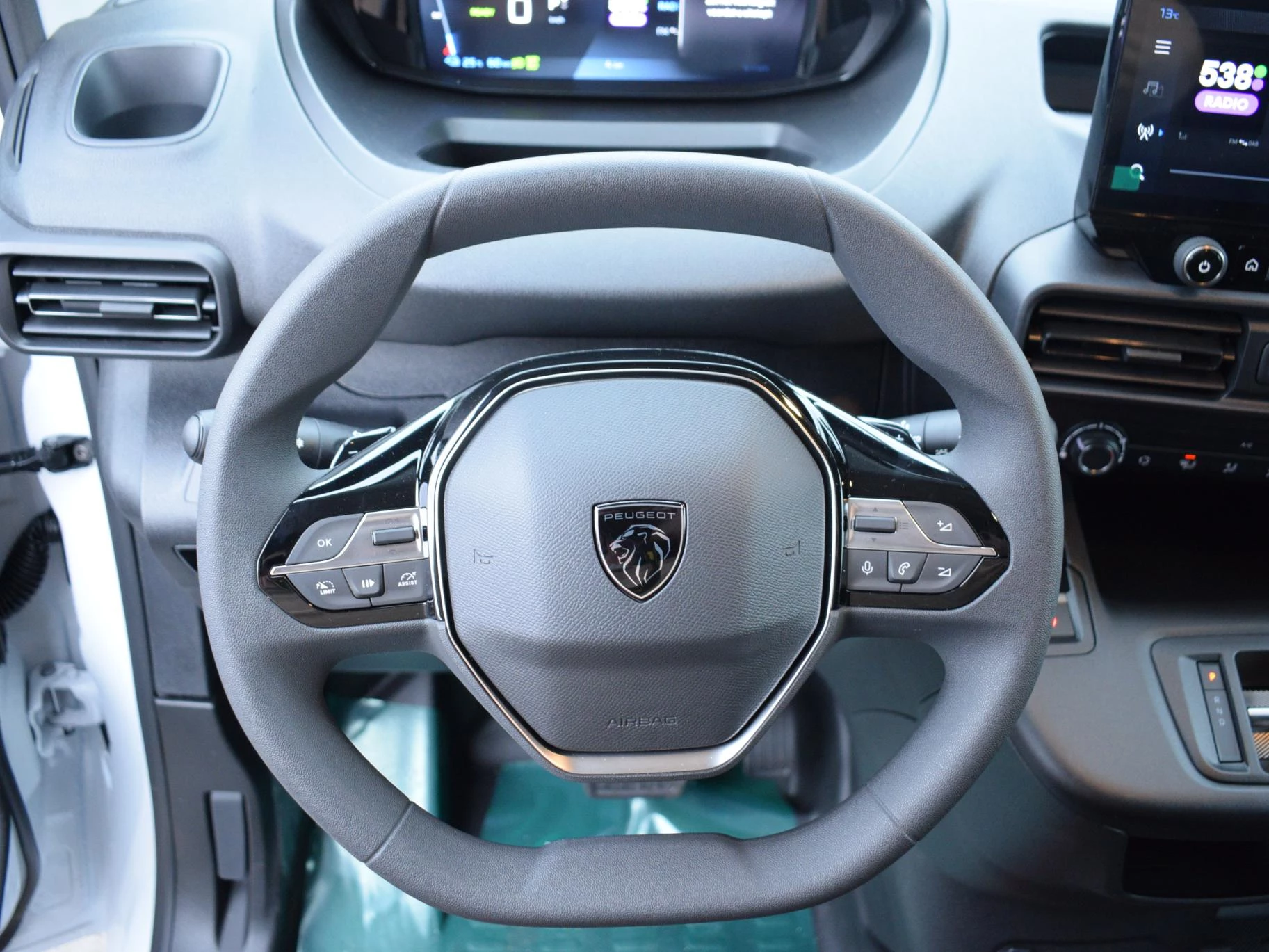 Hoofdafbeelding Peugeot Partner