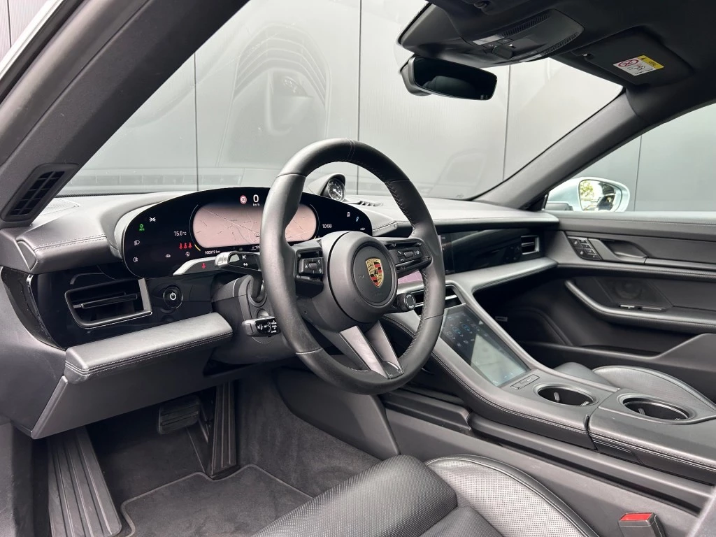 Hoofdafbeelding Porsche Taycan