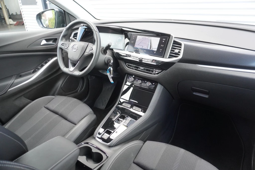 Hoofdafbeelding Opel Grandland