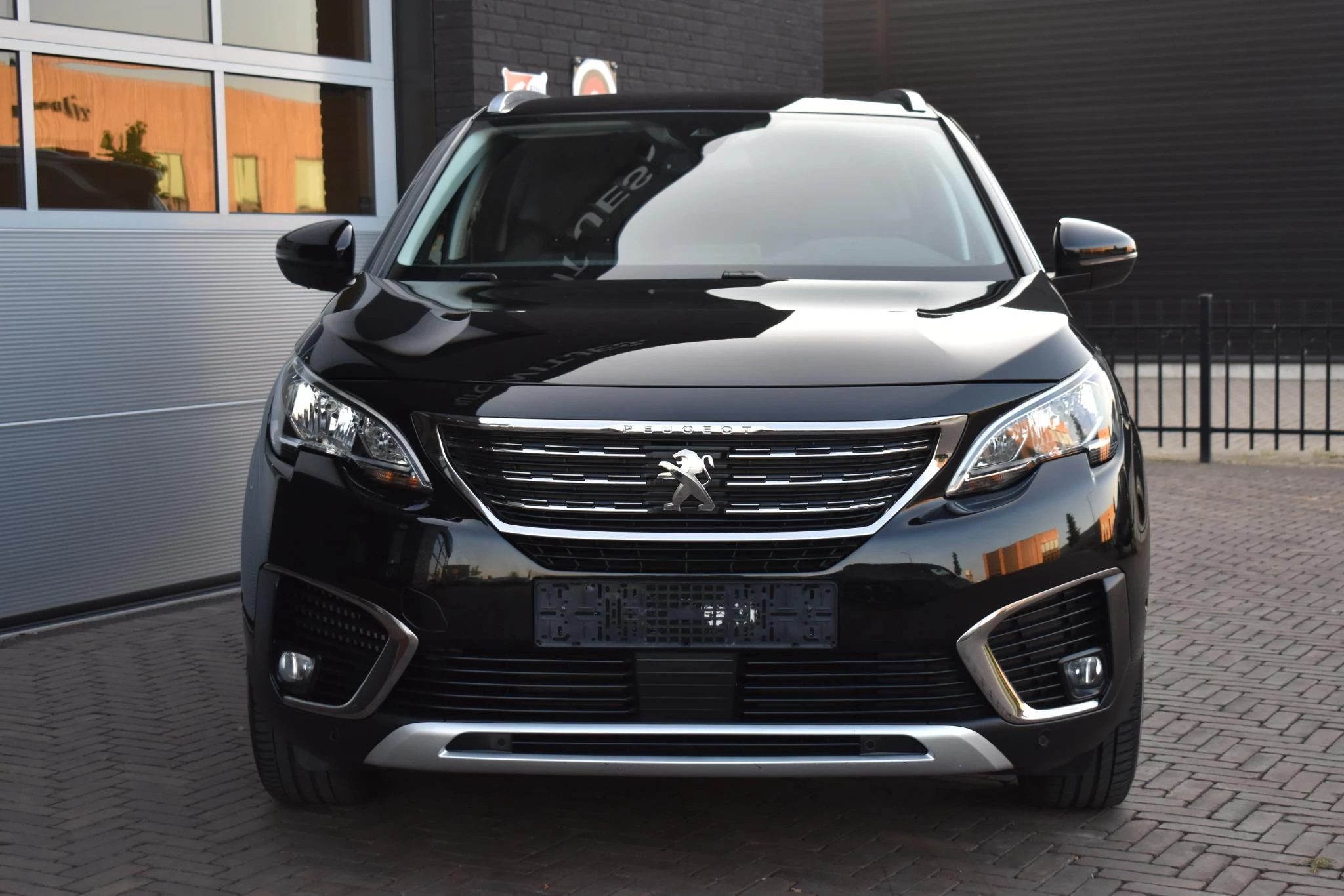 Hoofdafbeelding Peugeot 5008
