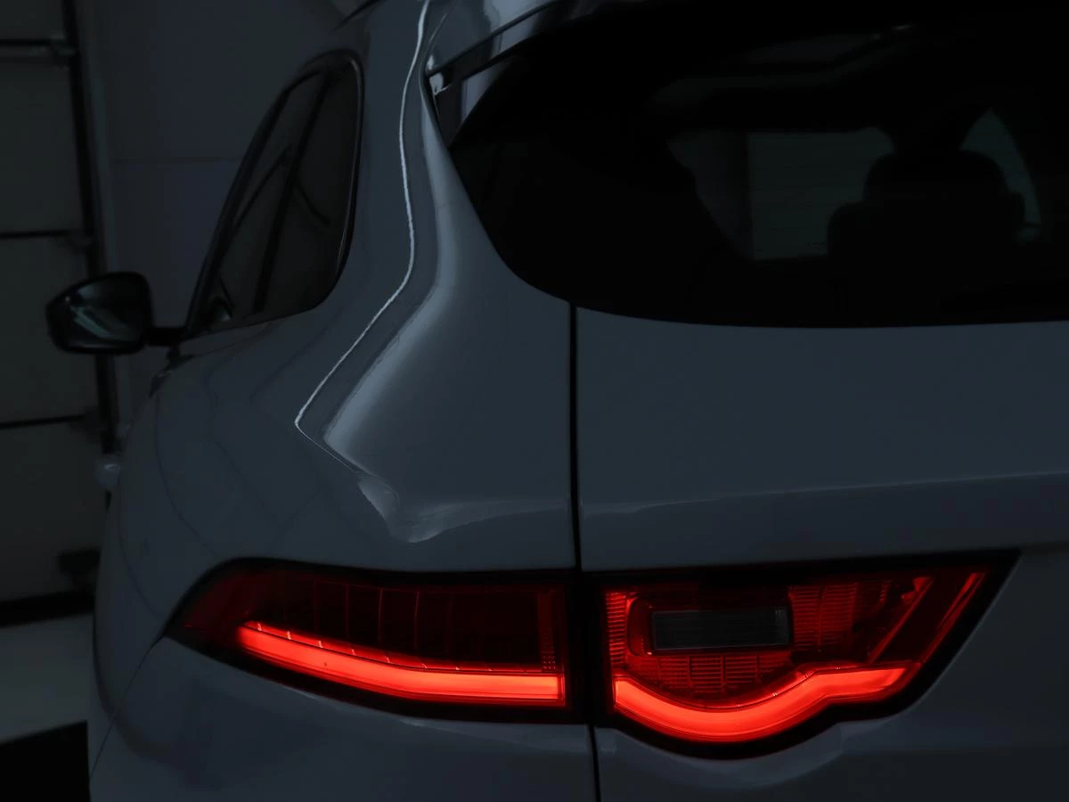 Hoofdafbeelding Jaguar F-PACE