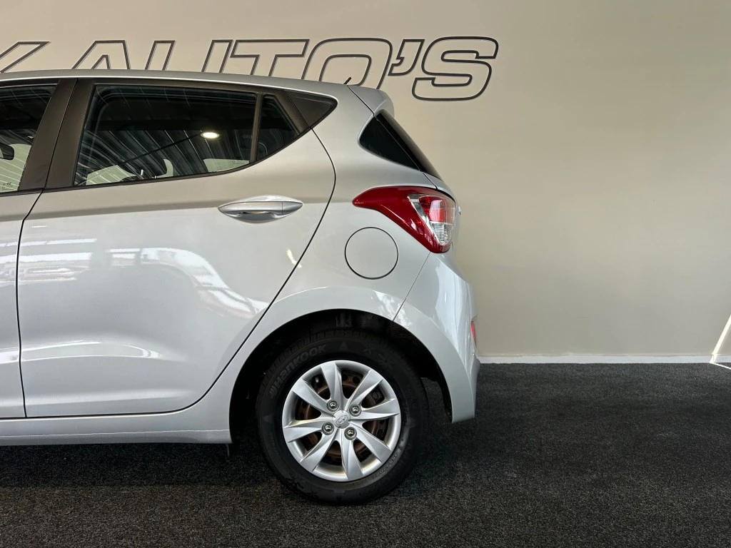 Hoofdafbeelding Hyundai i10