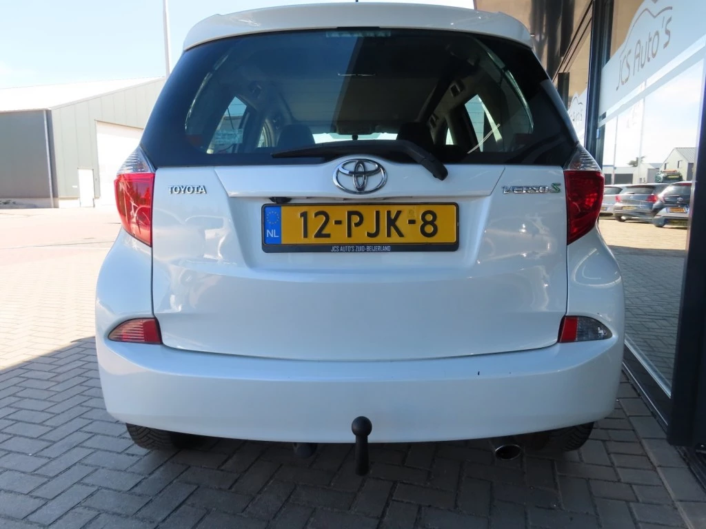 Hoofdafbeelding Toyota Verso-S