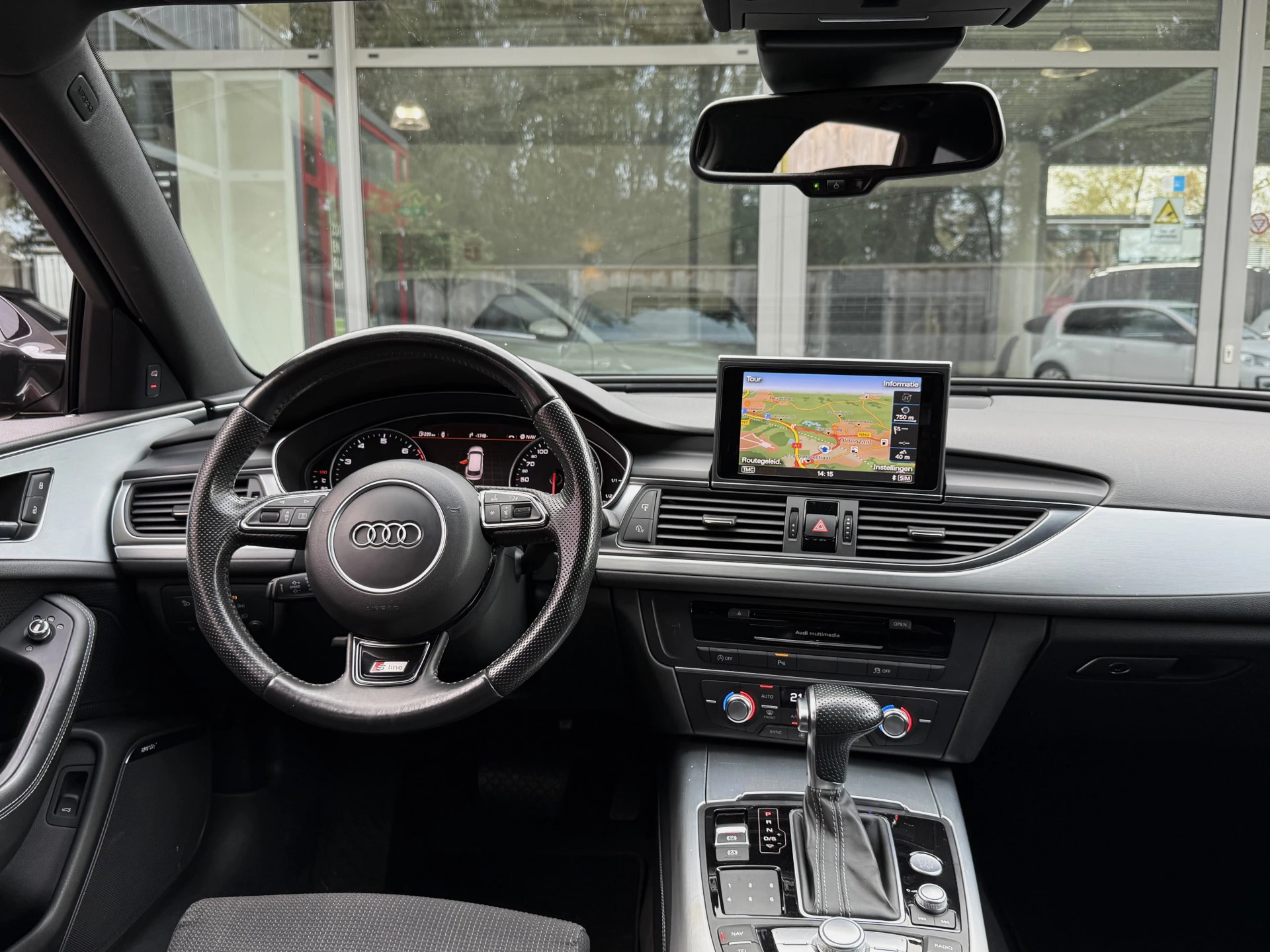 Hoofdafbeelding Audi A6