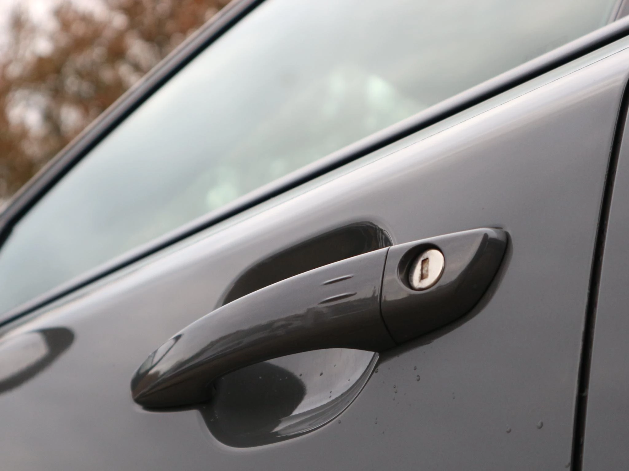 Hoofdafbeelding Peugeot e-2008