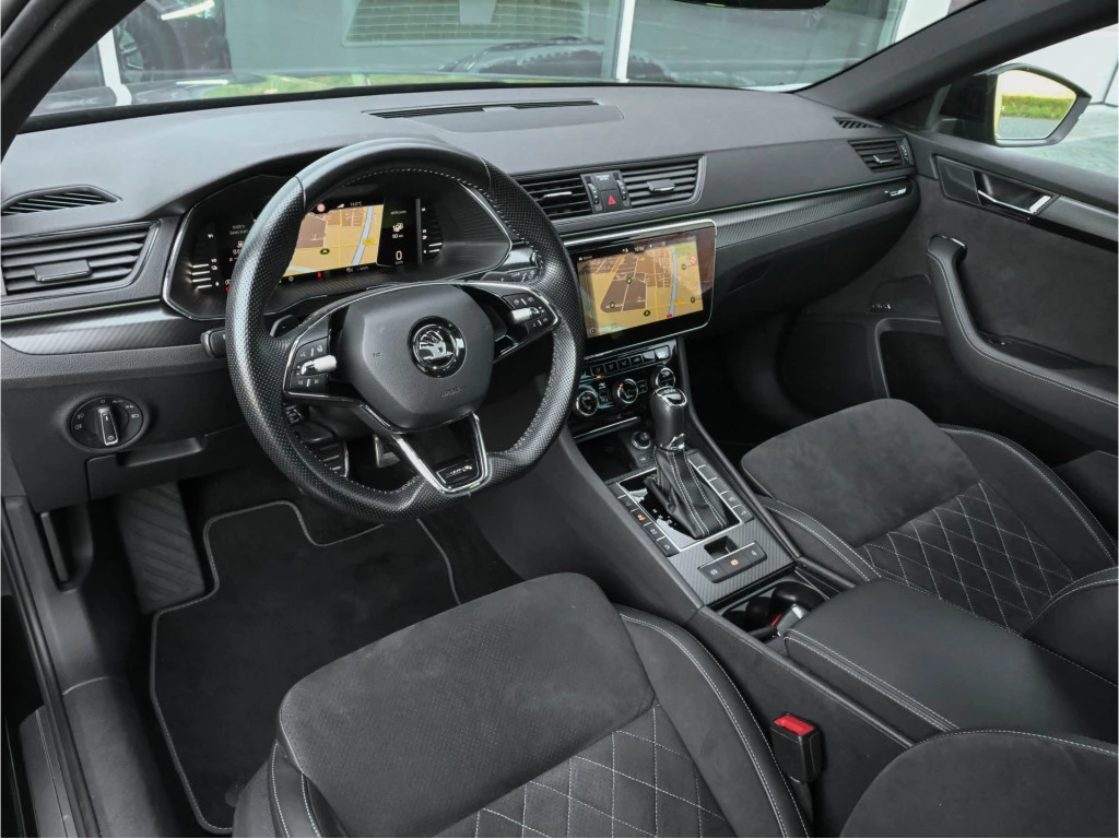 Hoofdafbeelding Škoda Superb