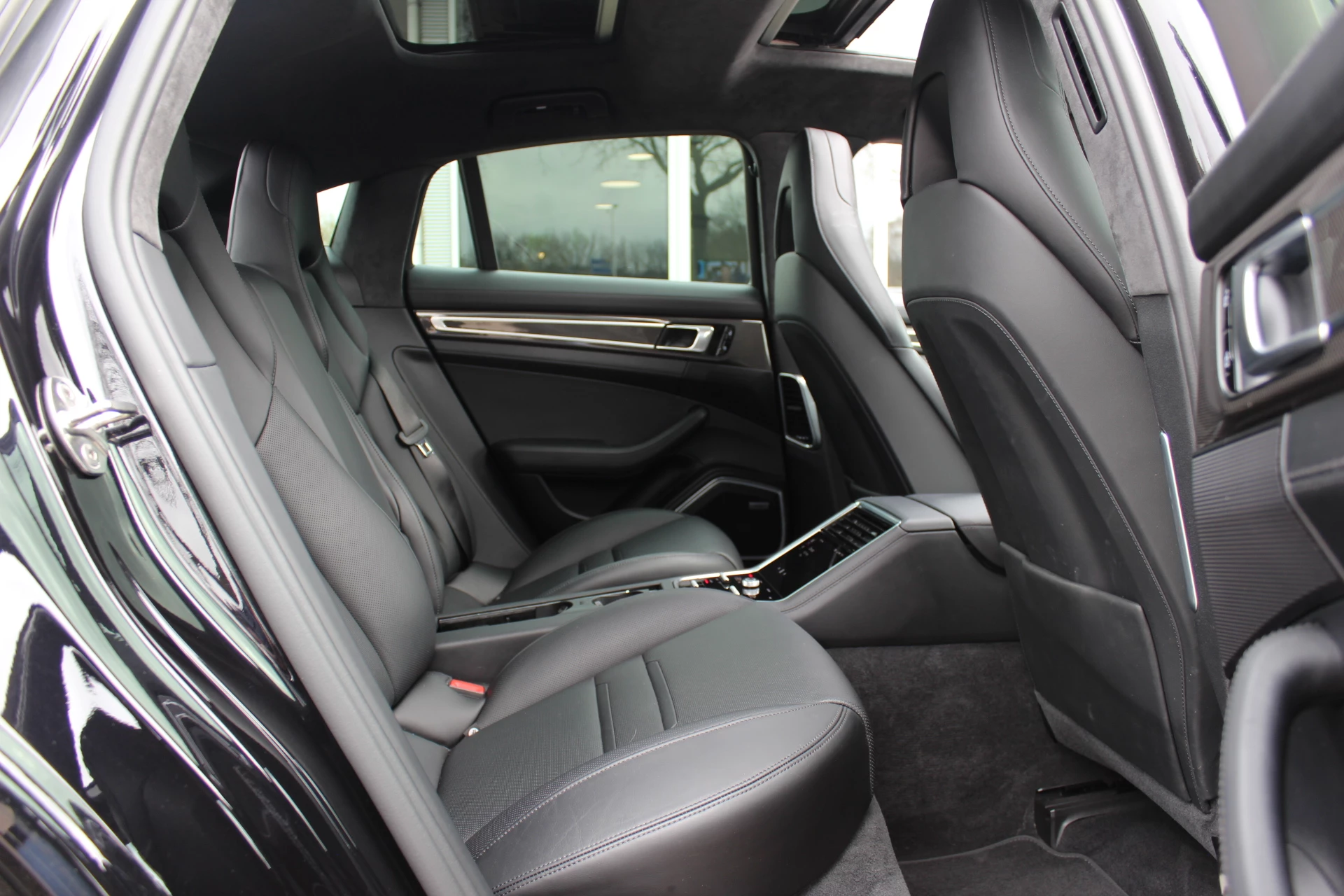 Hoofdafbeelding Porsche Panamera