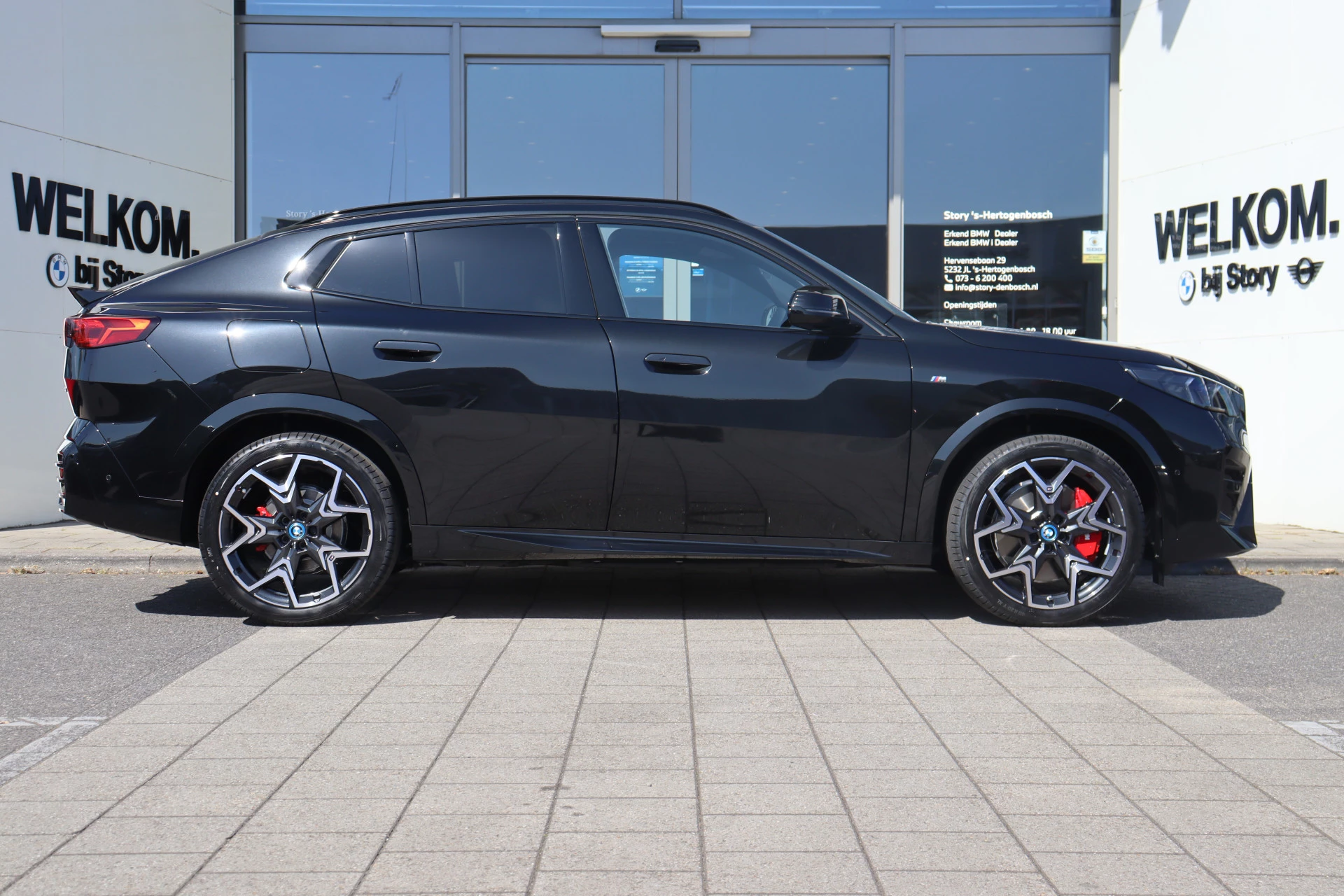 Hoofdafbeelding BMW iX2
