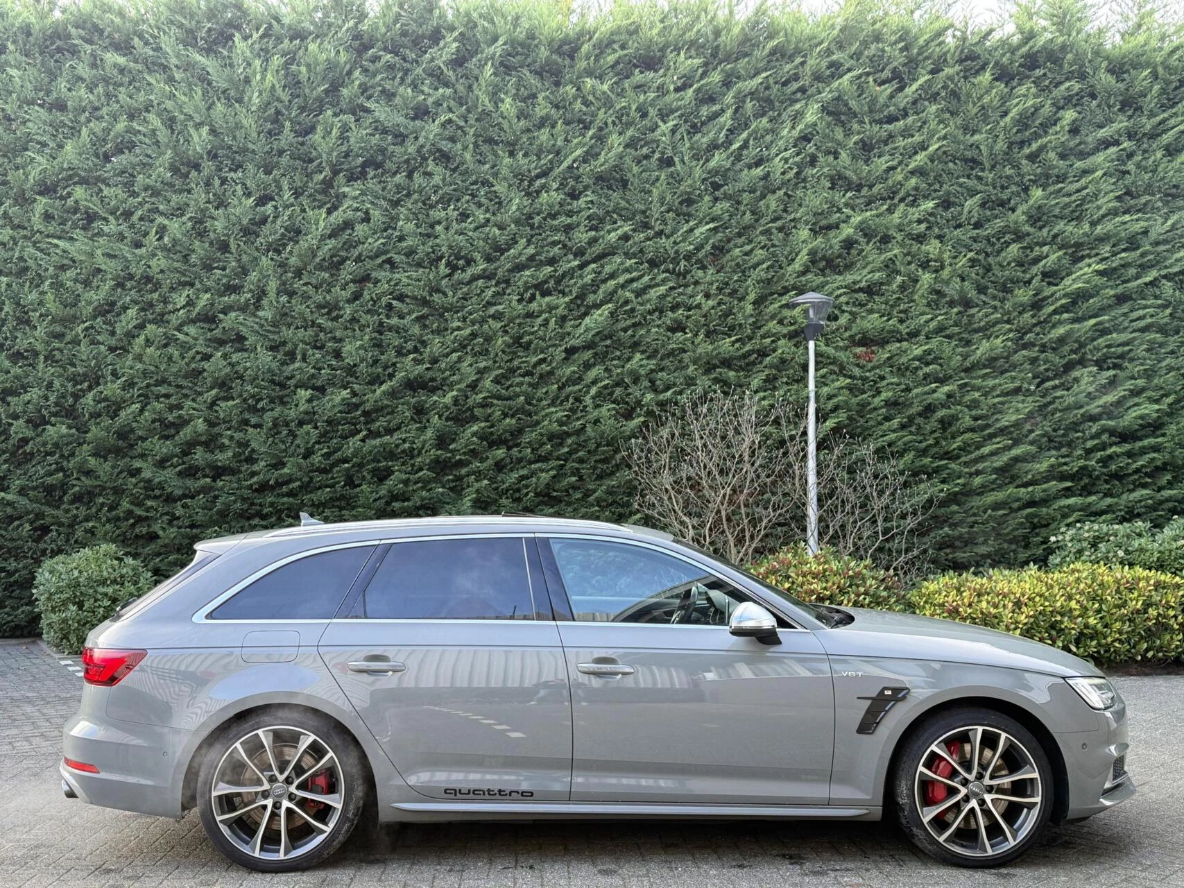 Hoofdafbeelding Audi S4