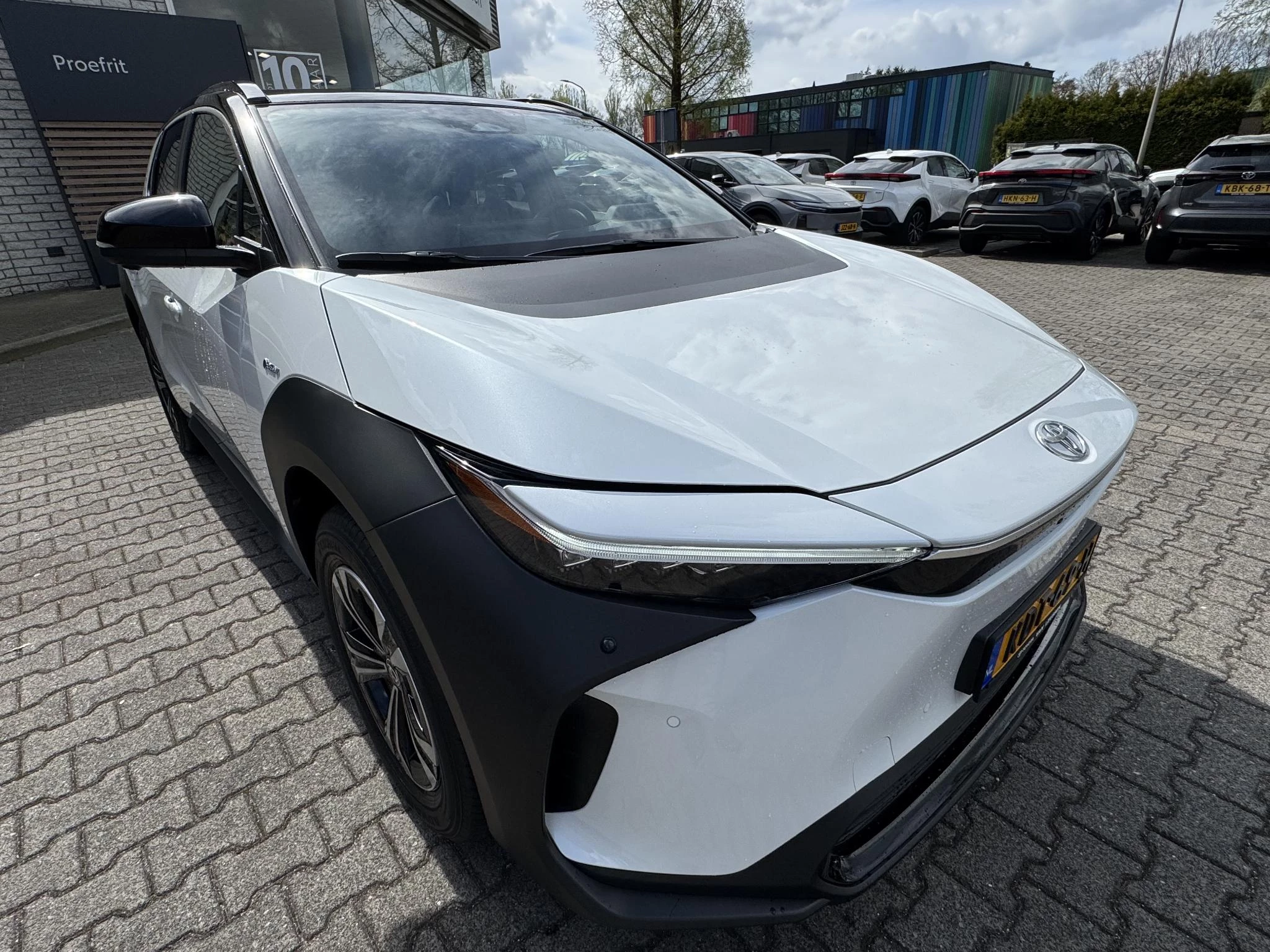 Hoofdafbeelding Toyota bZ4X