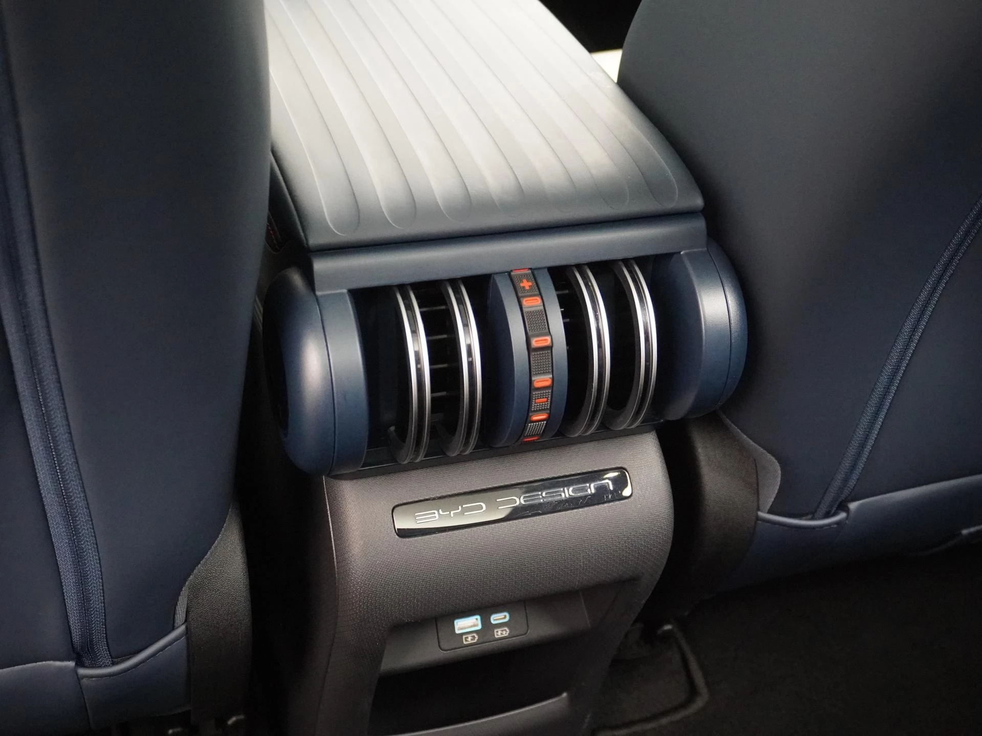 Hoofdafbeelding BYD ATTO 3