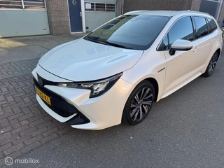 Toyota Corolla Touring Sports 1.8 Hybrid Business+ All-in