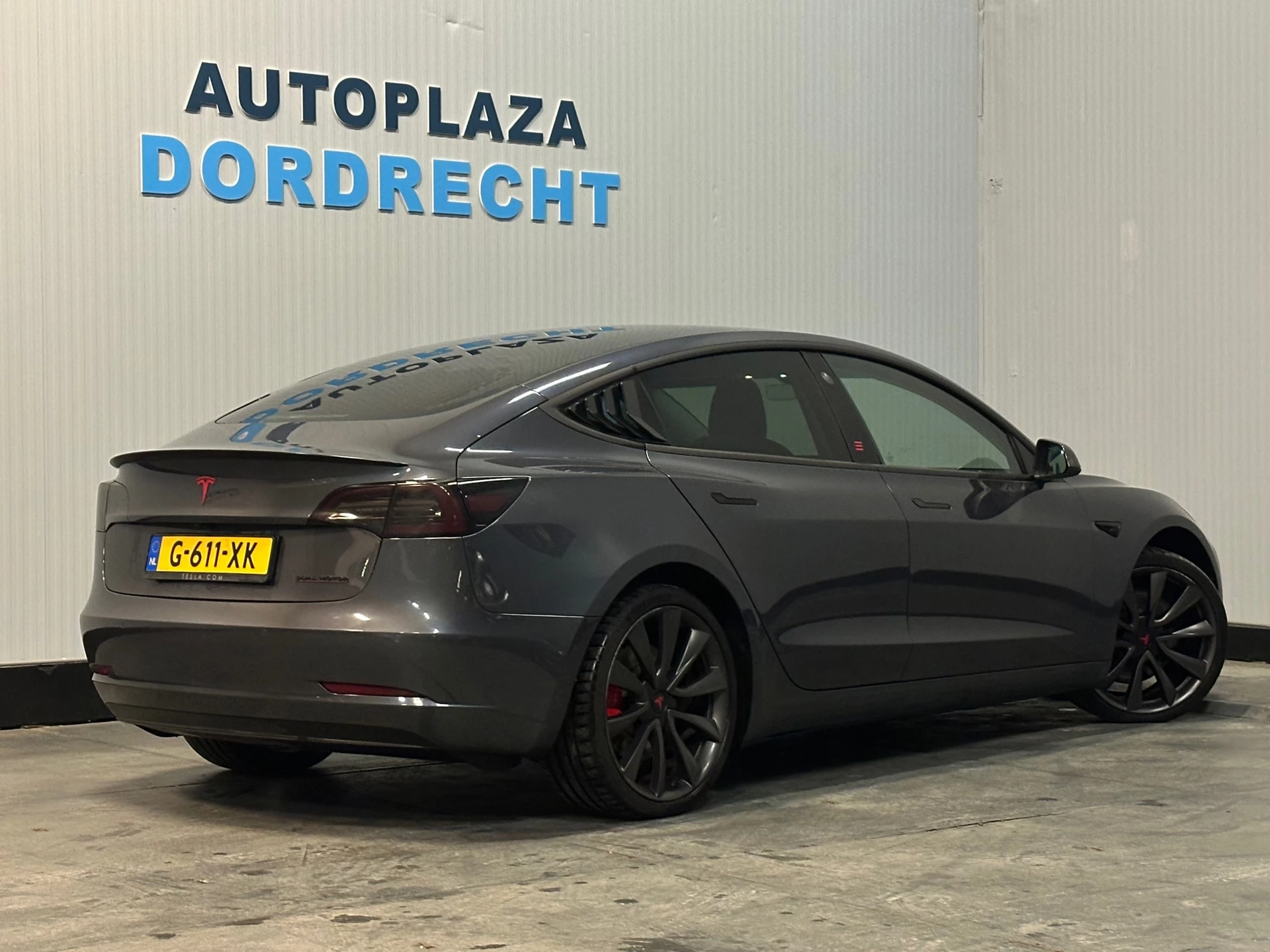 Hoofdafbeelding Tesla Model 3