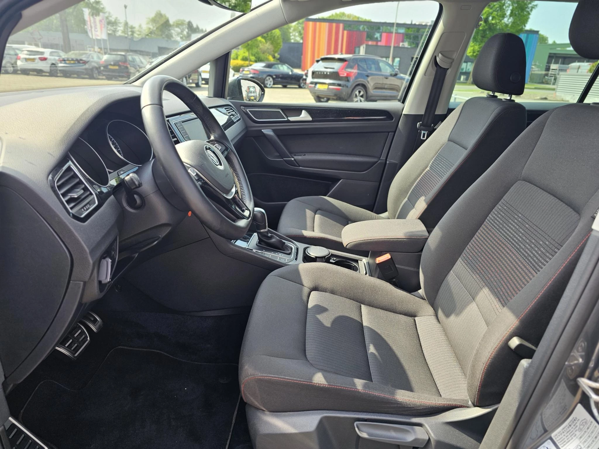 Hoofdafbeelding Volkswagen Golf Sportsvan