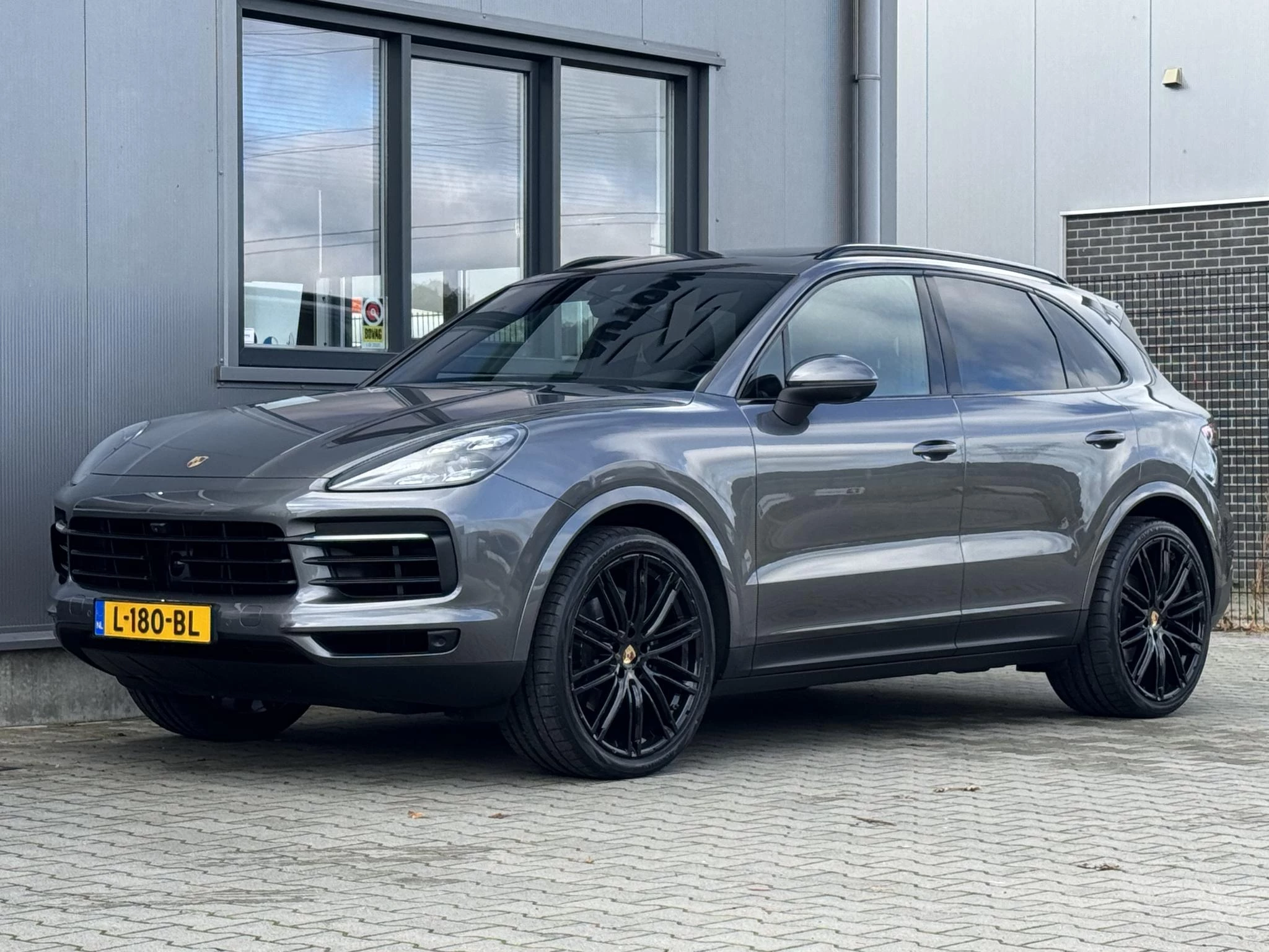 Hoofdafbeelding Porsche Cayenne
