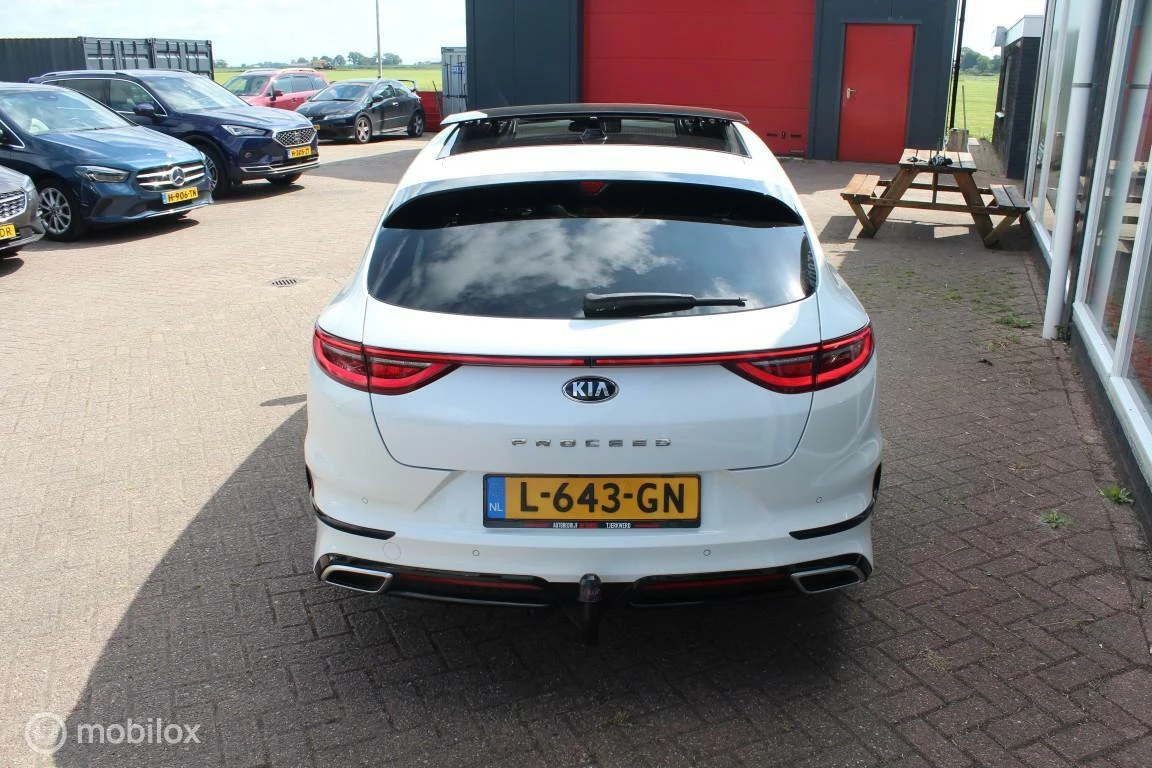 Hoofdafbeelding Kia ProCeed