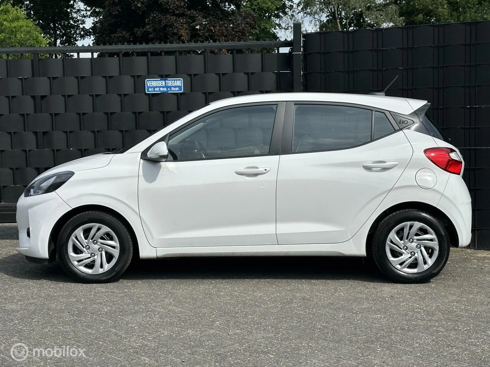 Hoofdafbeelding Hyundai i10