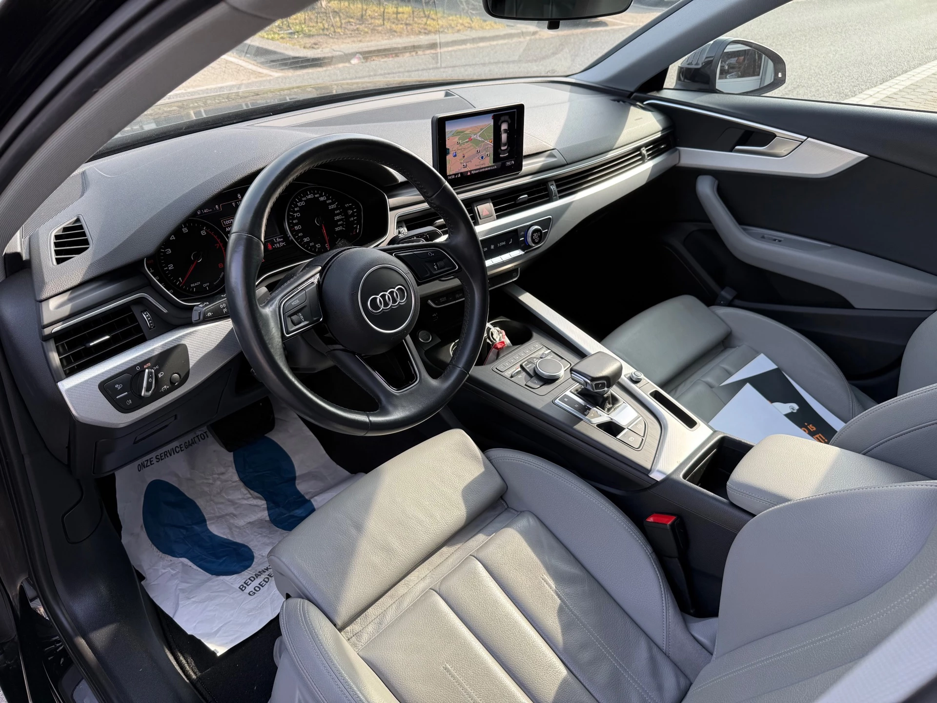 Hoofdafbeelding Audi A4