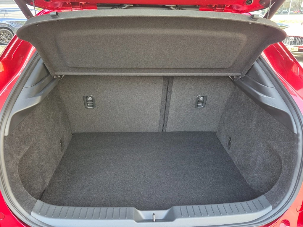 Hoofdafbeelding Mazda CX-30