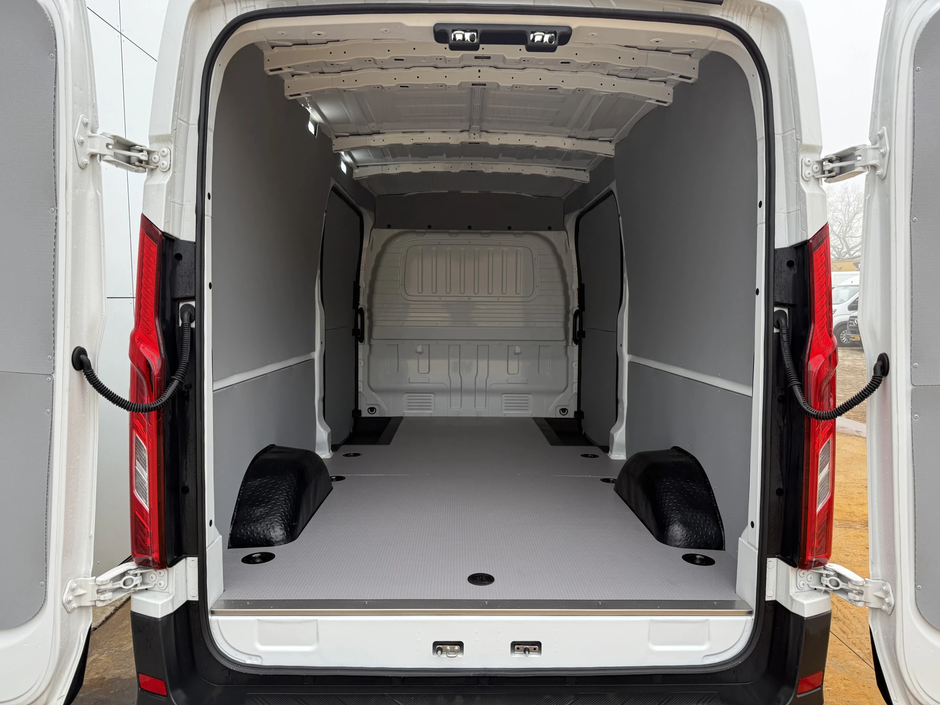 Hoofdafbeelding Maxus eDeliver9