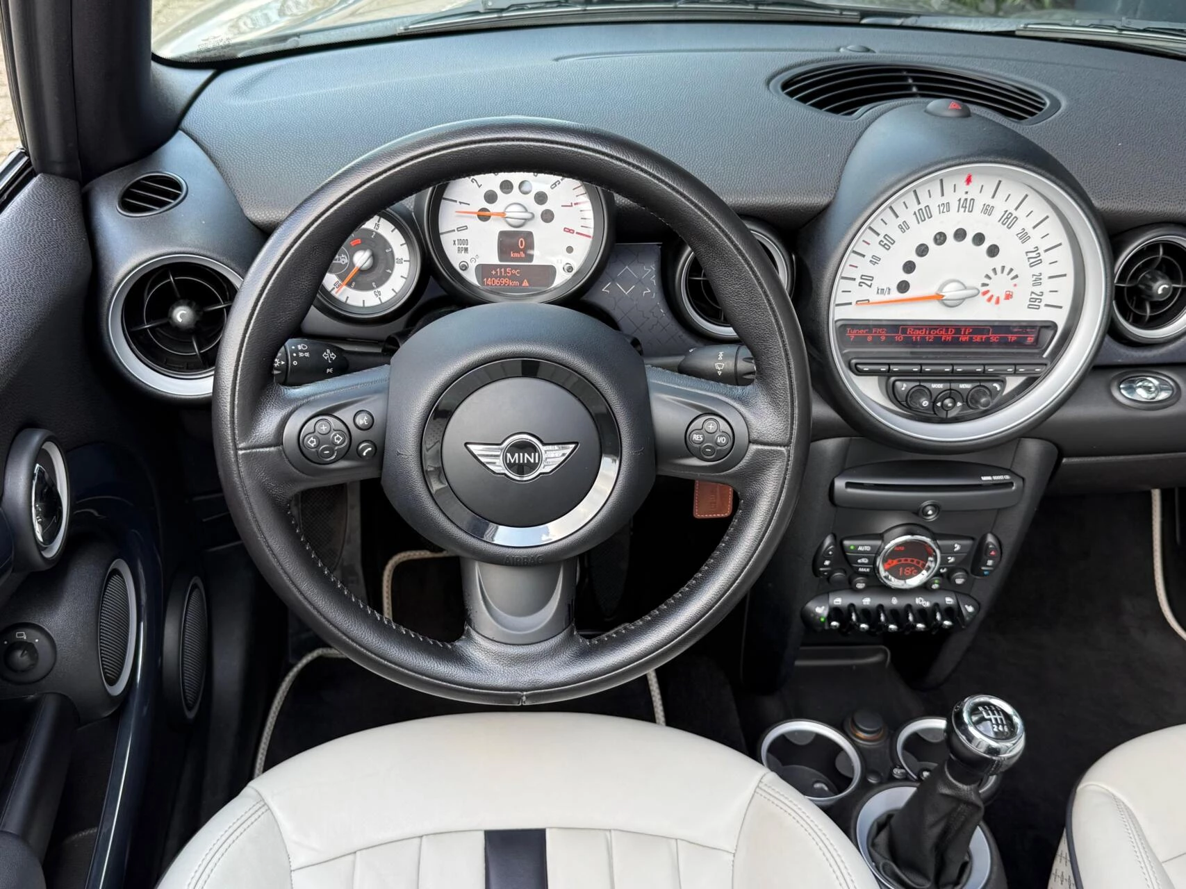 Hoofdafbeelding MINI Cooper Cabrio