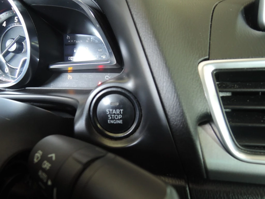 Hoofdafbeelding Mazda 3