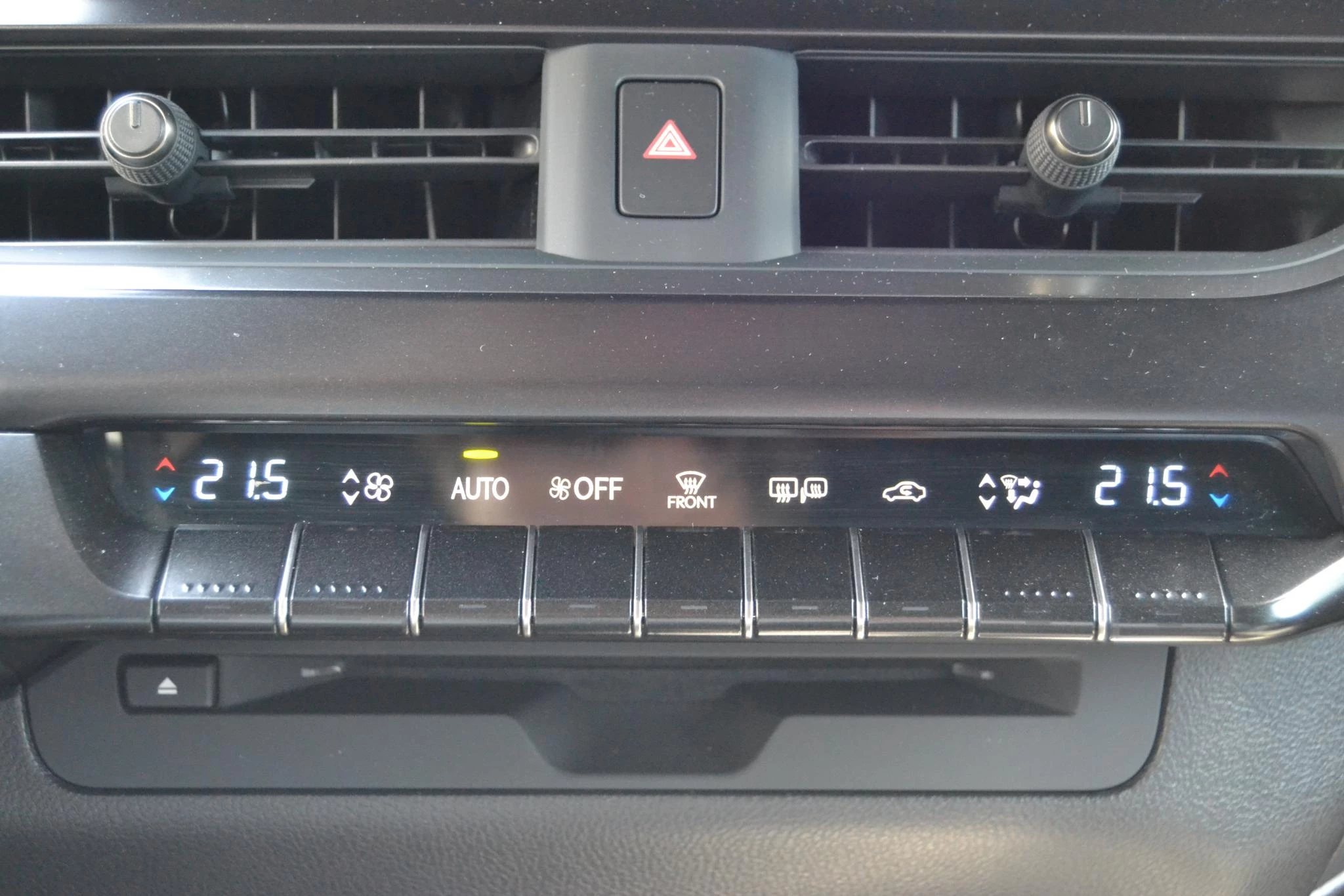 Hoofdafbeelding Lexus UX
