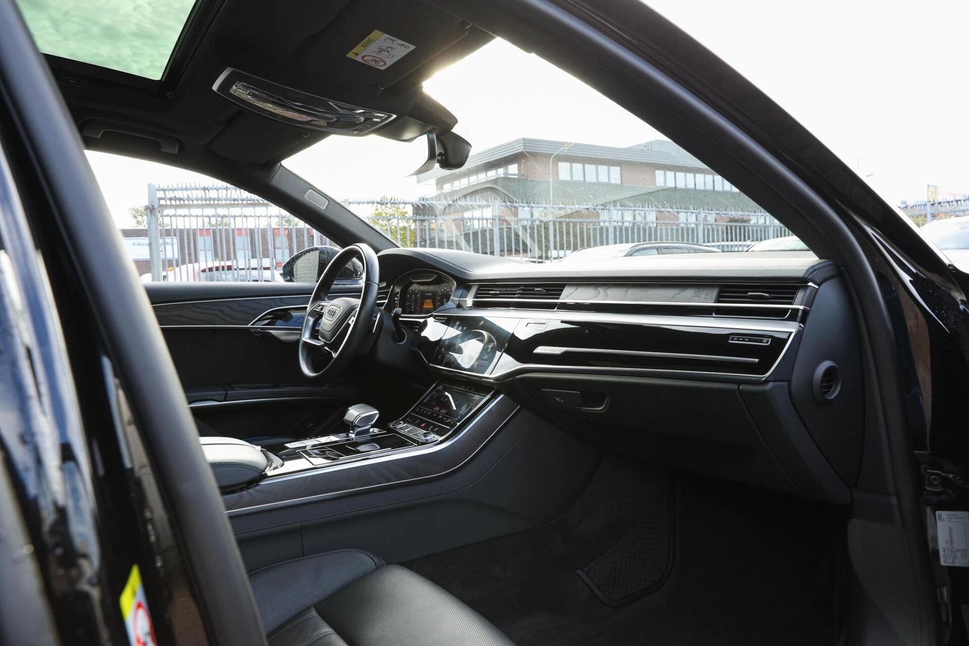 Hoofdafbeelding Audi A8