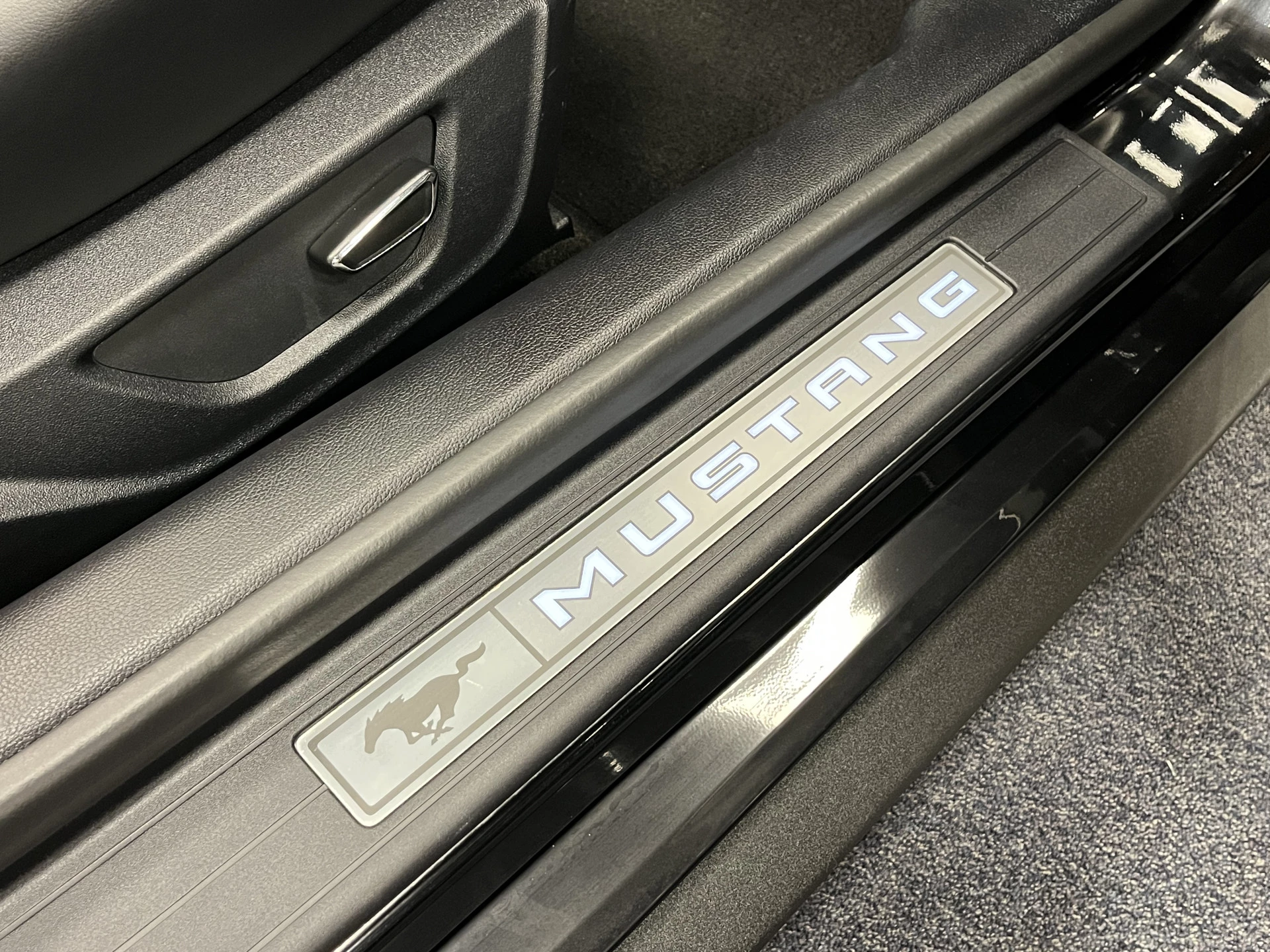 Hoofdafbeelding Ford Mustang