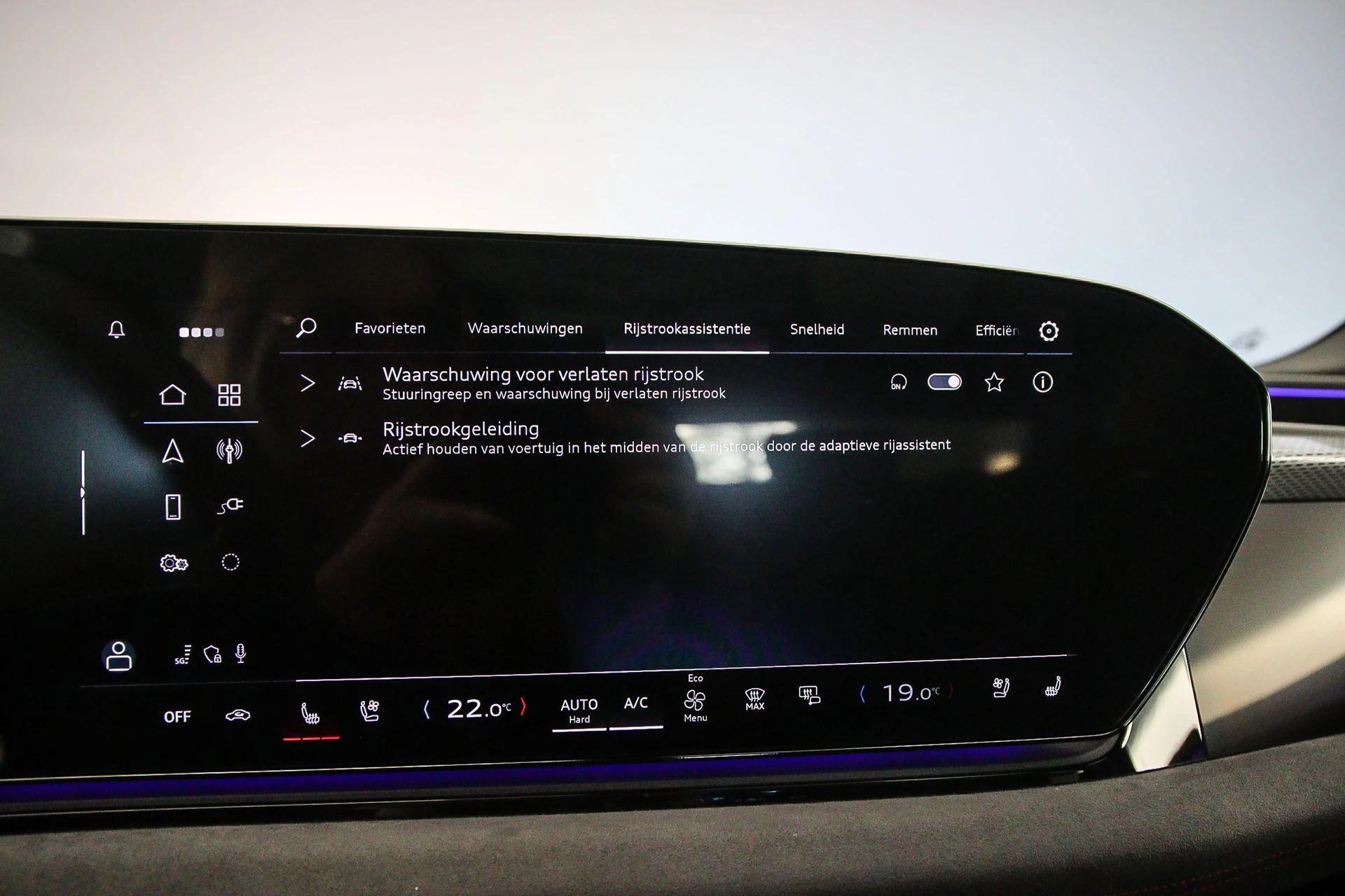 Hoofdafbeelding Audi S6 Avant e-tron