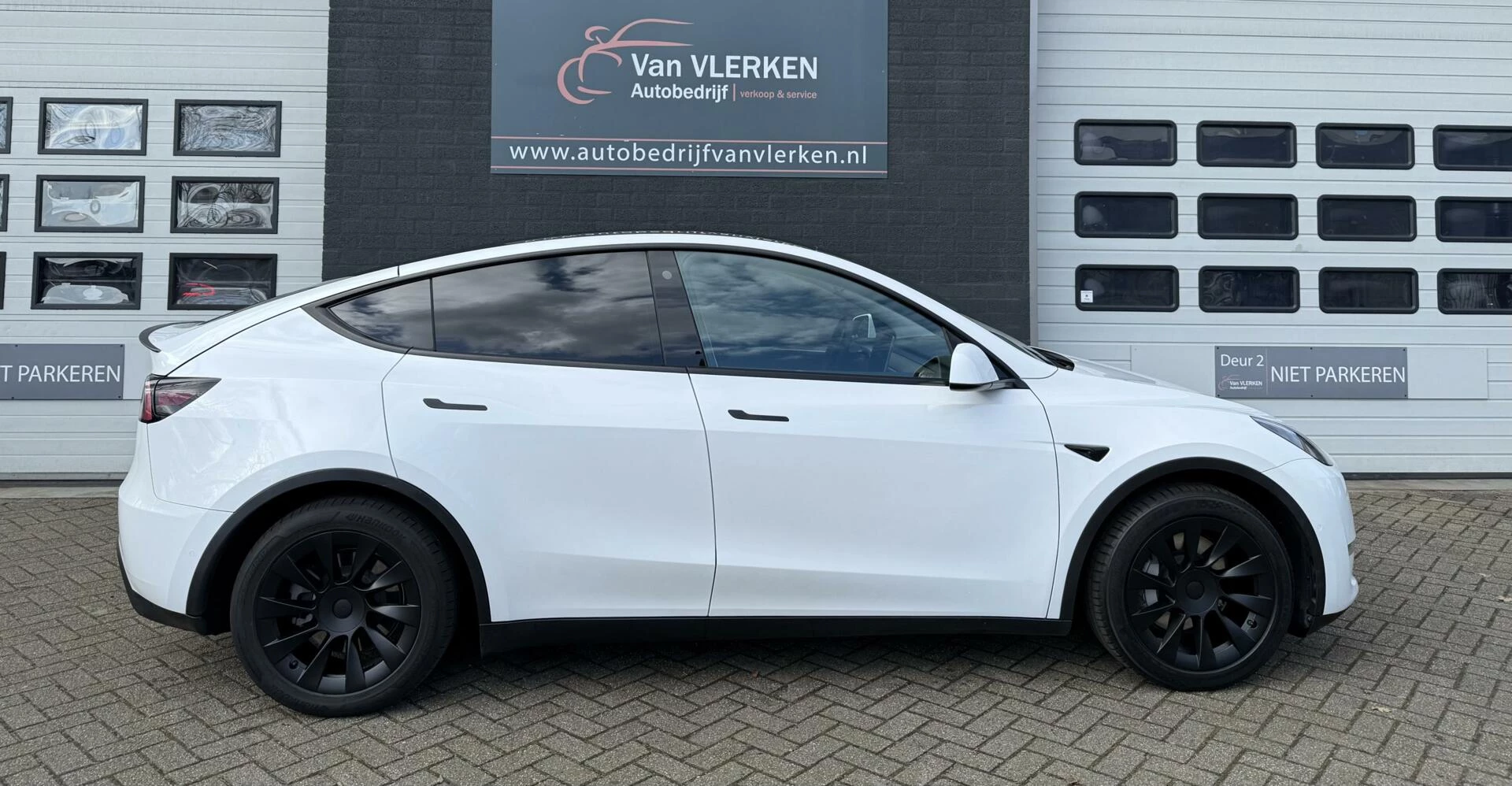 Hoofdafbeelding Tesla Model Y