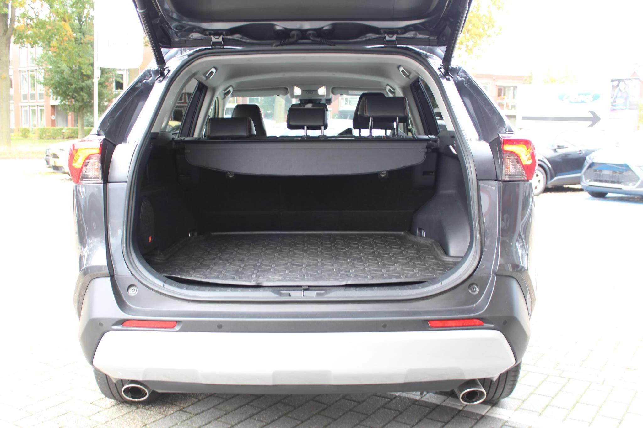 Hoofdafbeelding Toyota RAV4