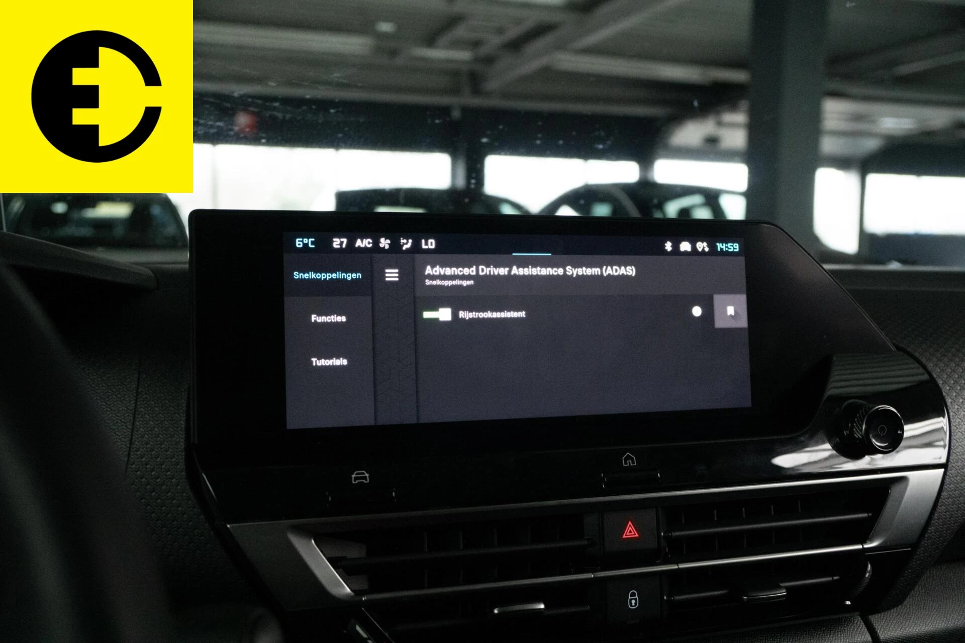 Hoofdafbeelding Citroën ë-C4