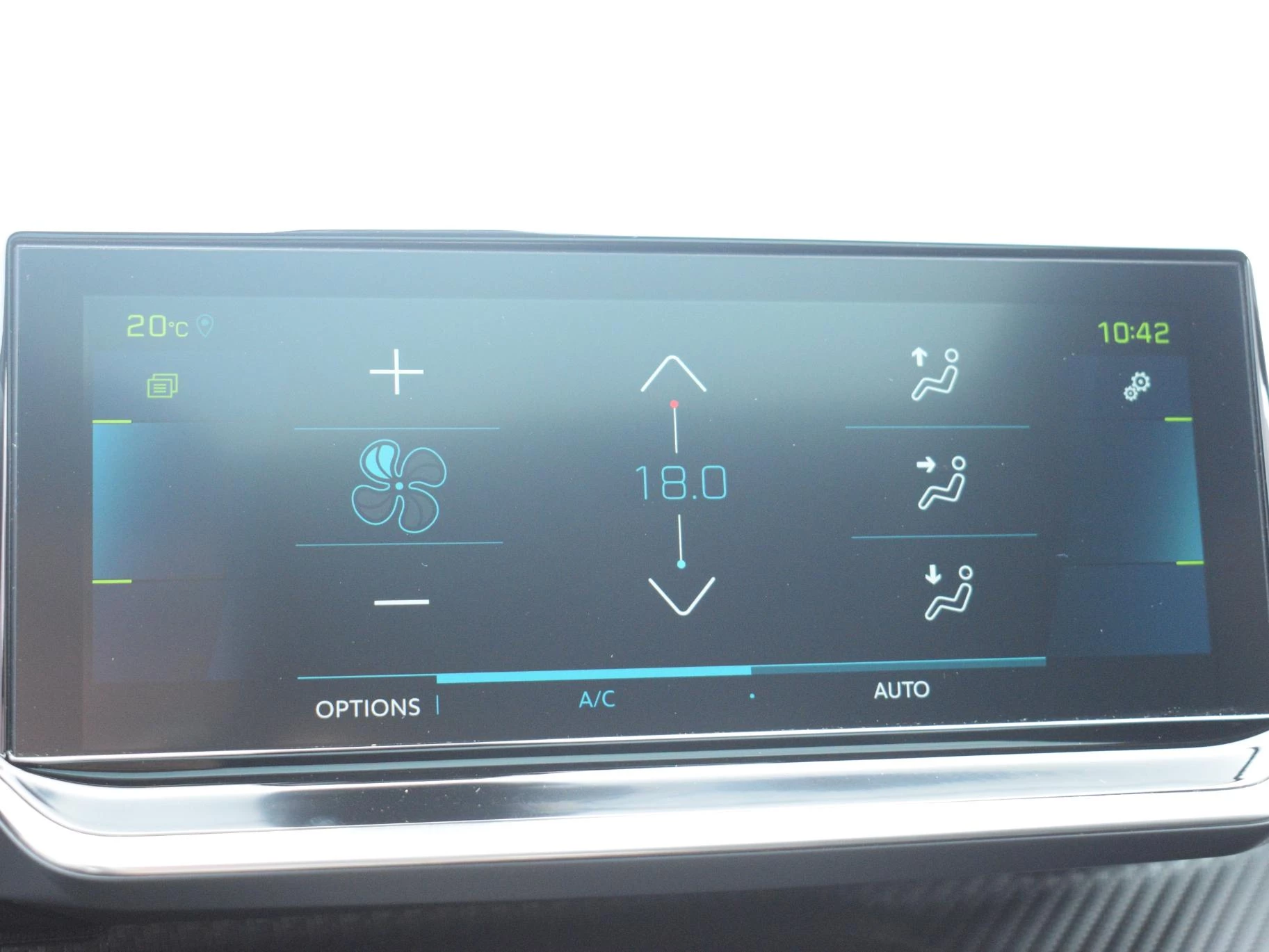 Hoofdafbeelding Peugeot e-208