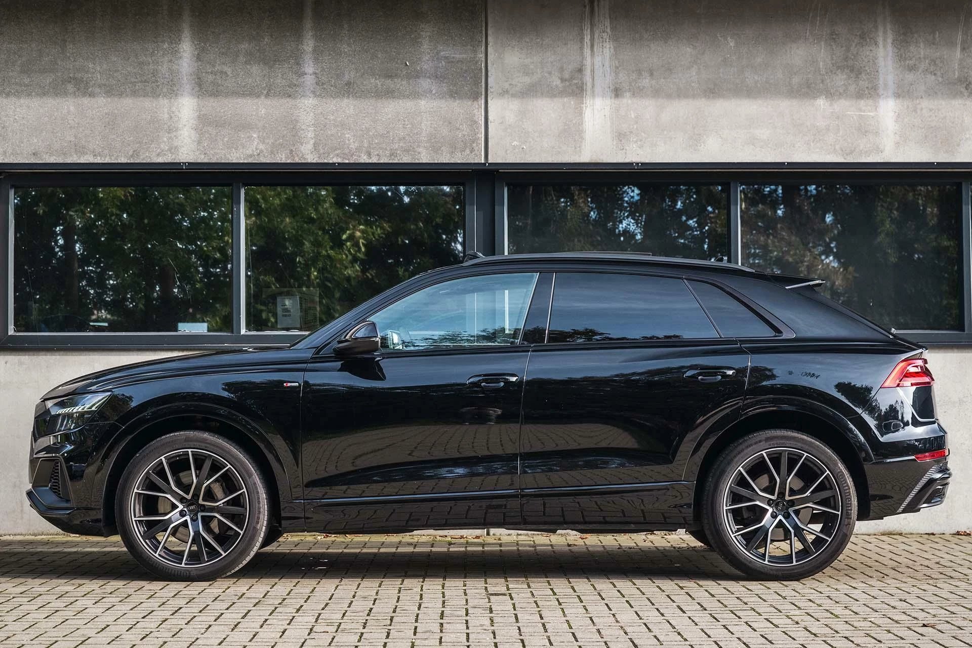 Hoofdafbeelding Audi Q8