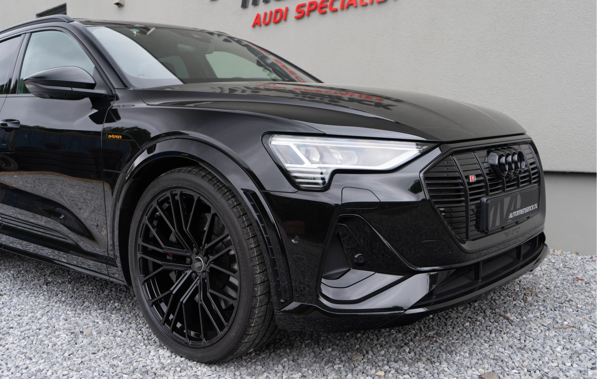 Hoofdafbeelding Audi e-tron