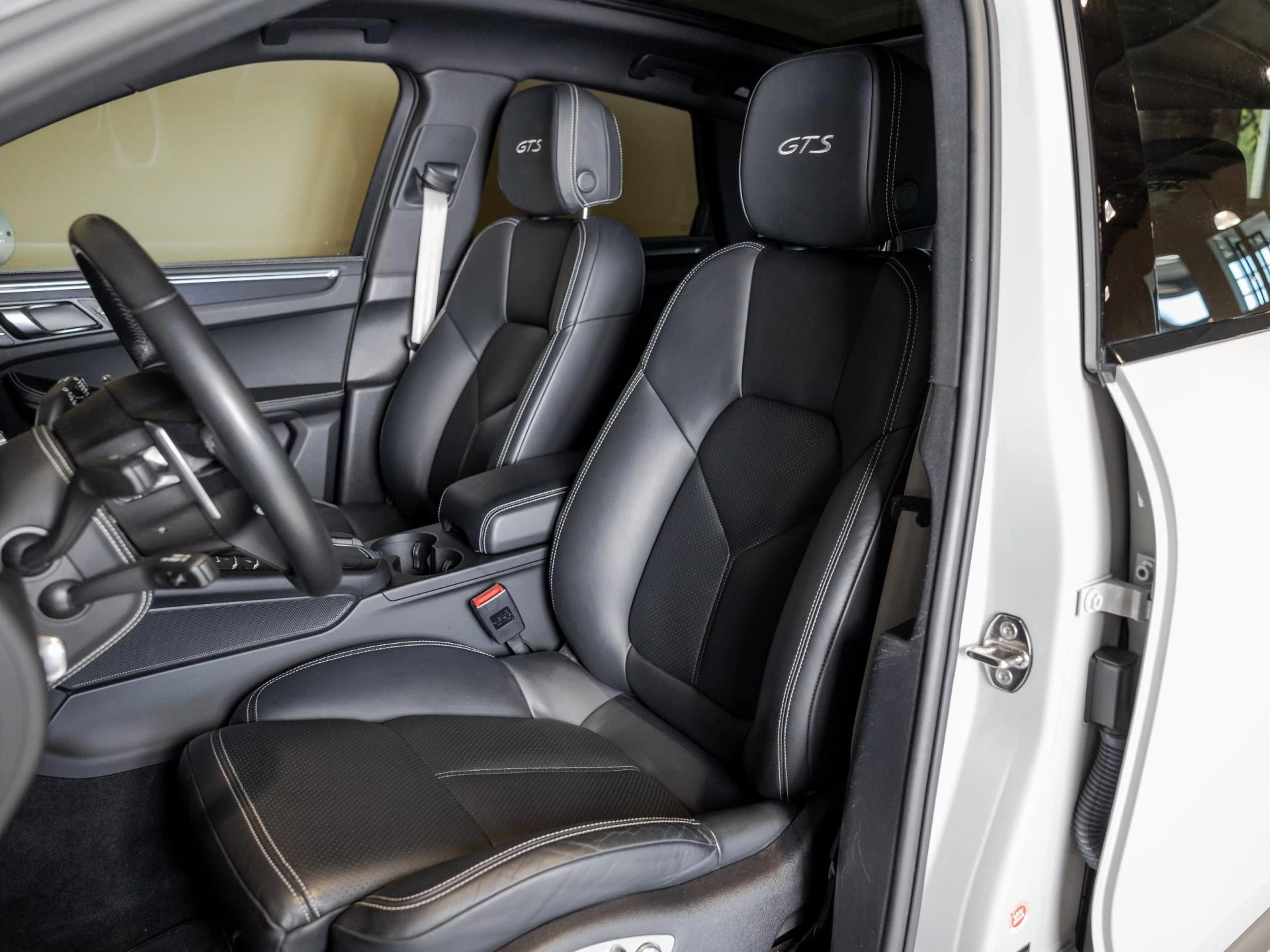 Hoofdafbeelding Porsche Macan