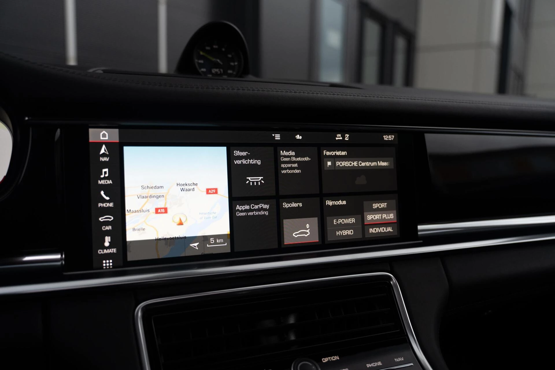 Hoofdafbeelding Porsche Panamera