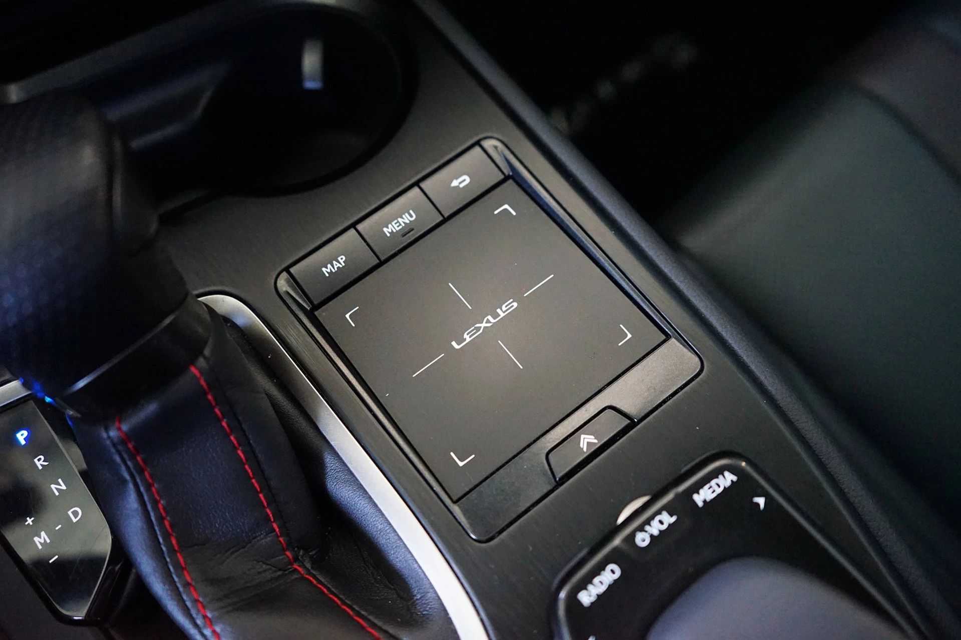 Hoofdafbeelding Lexus UX