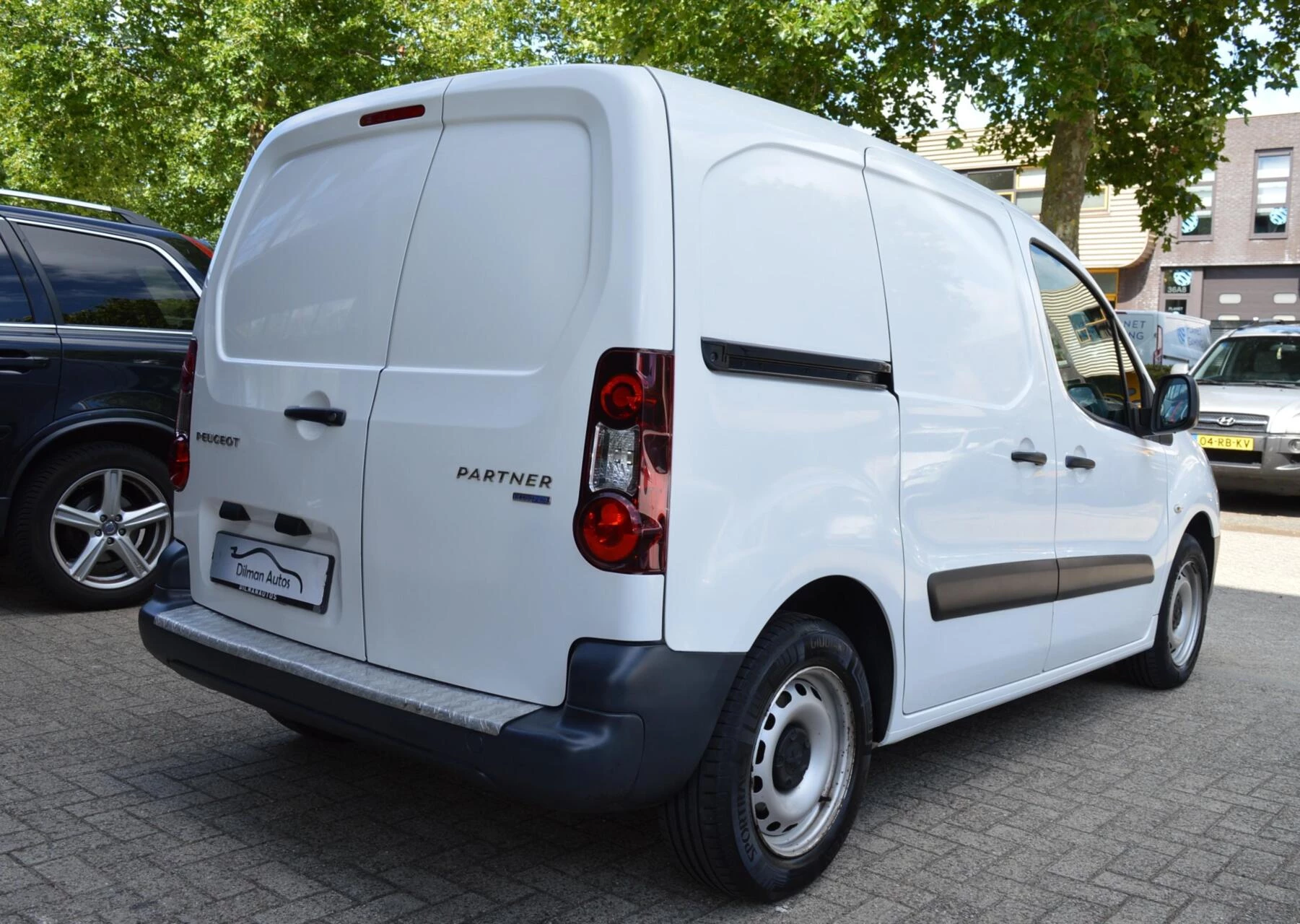 Hoofdafbeelding Peugeot Partner